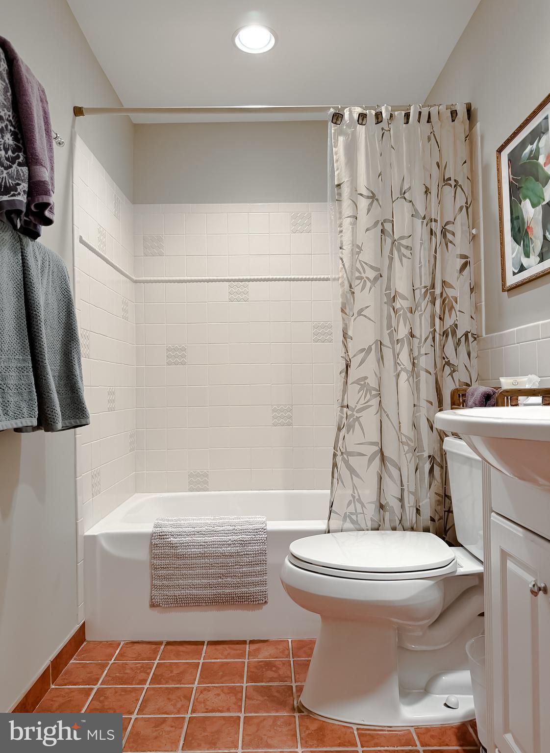 BRETON BAY LANDING - Residential