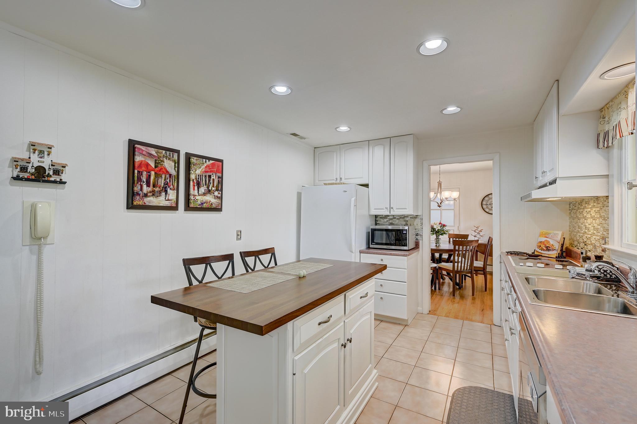 ST JOHNS VILLAGE - Residential