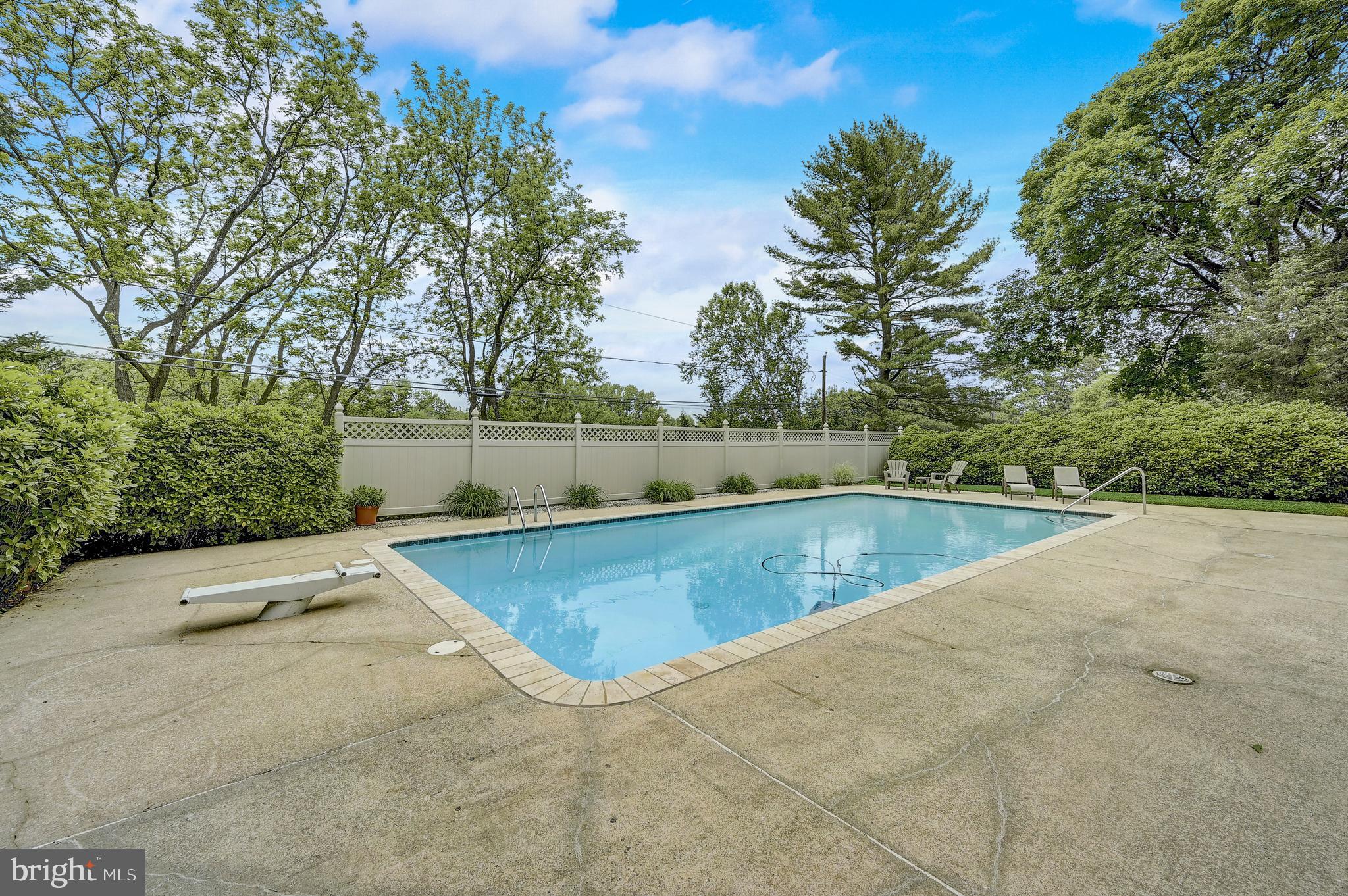 ST JOHNS VILLAGE - Residential