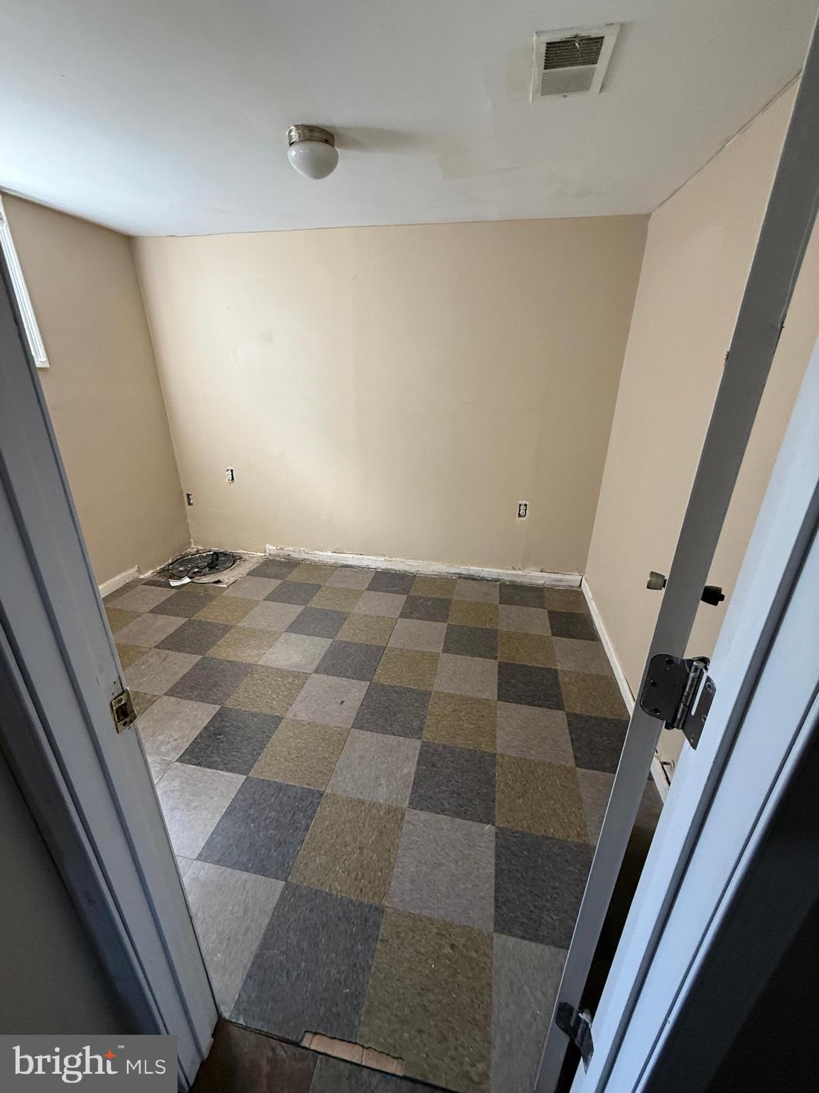 RADIANT VALLEY - Residential