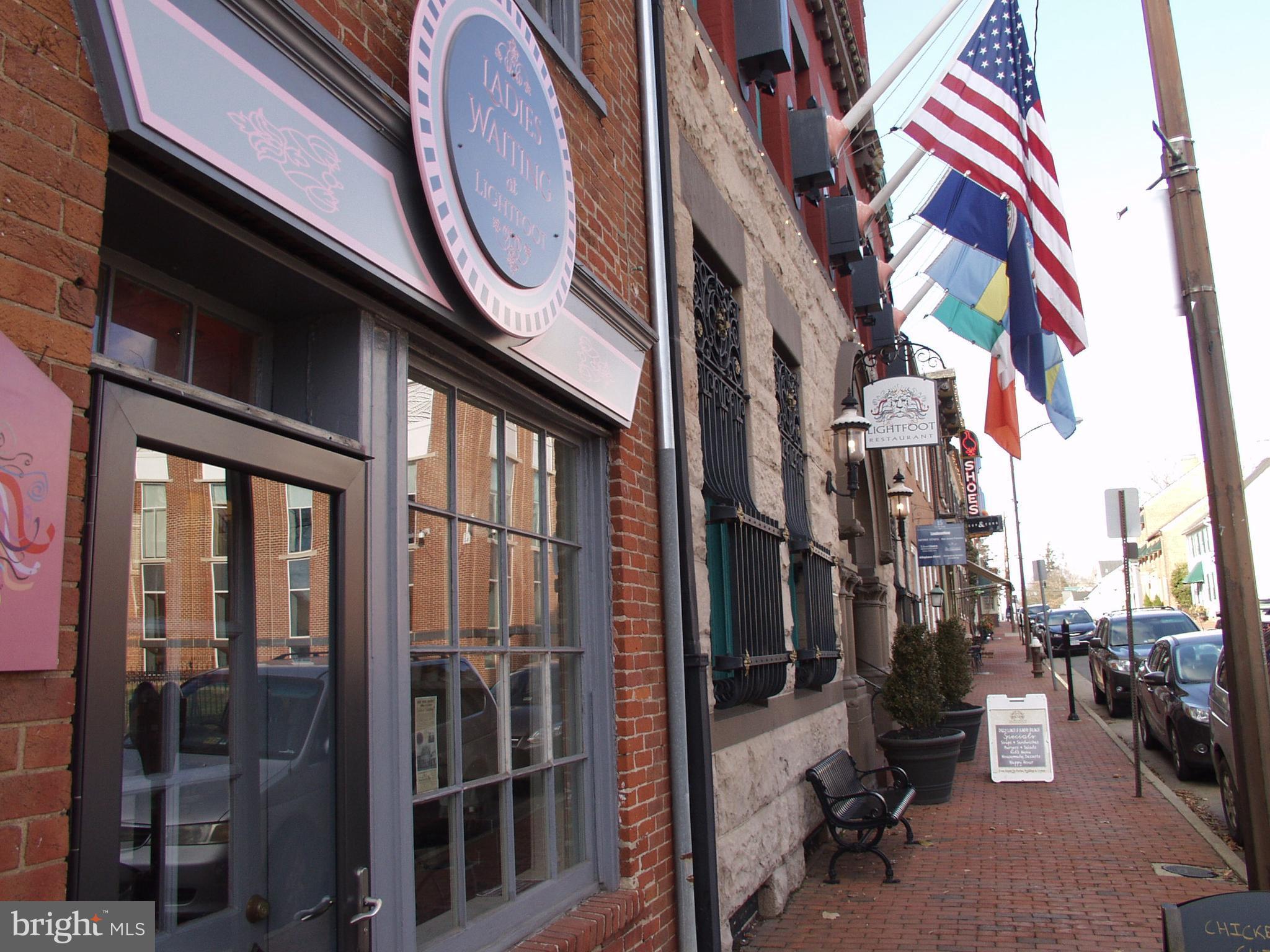 CRESTWOOD HAMLET - Residential