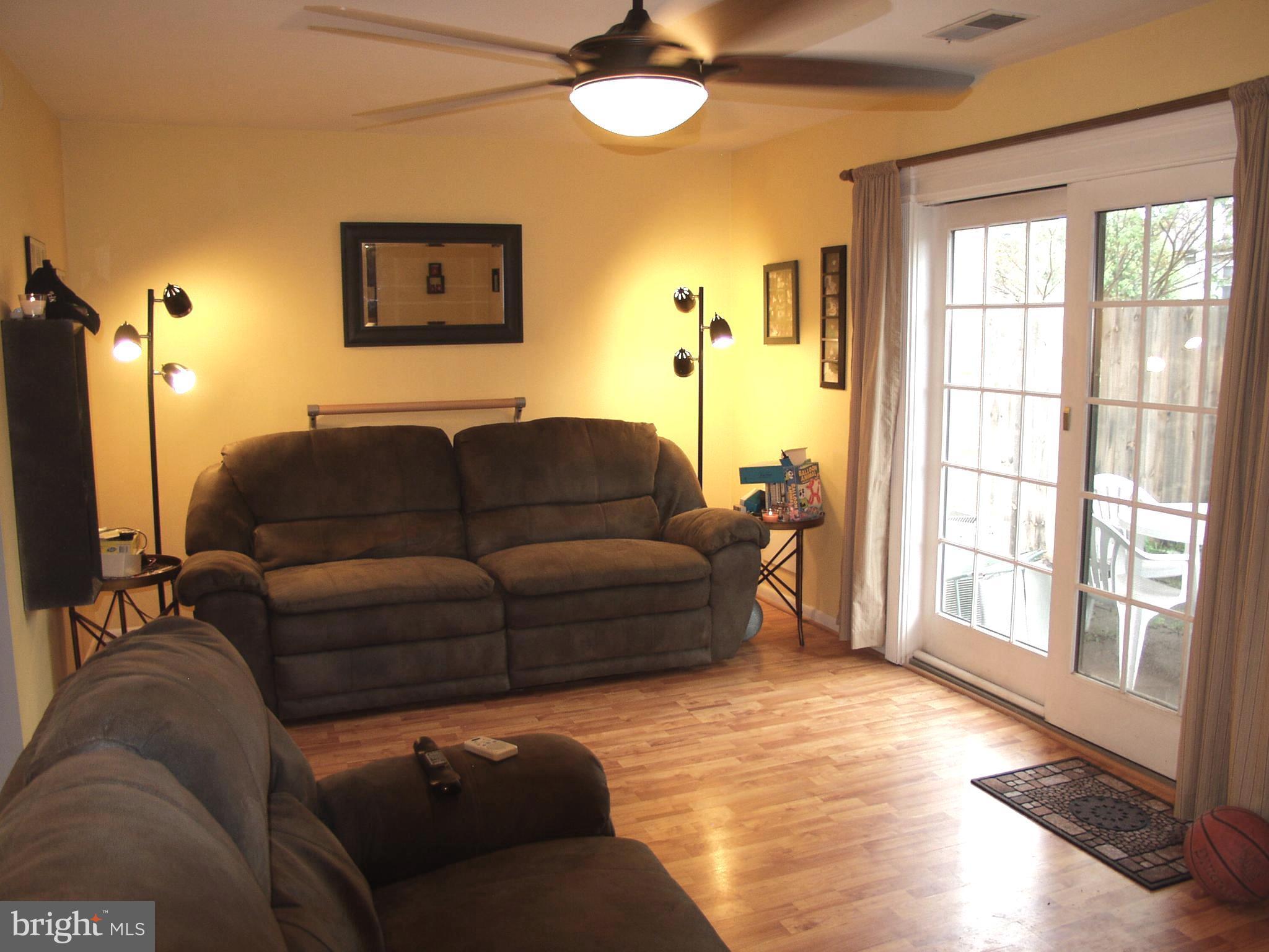 CRESTWOOD HAMLET - Residential