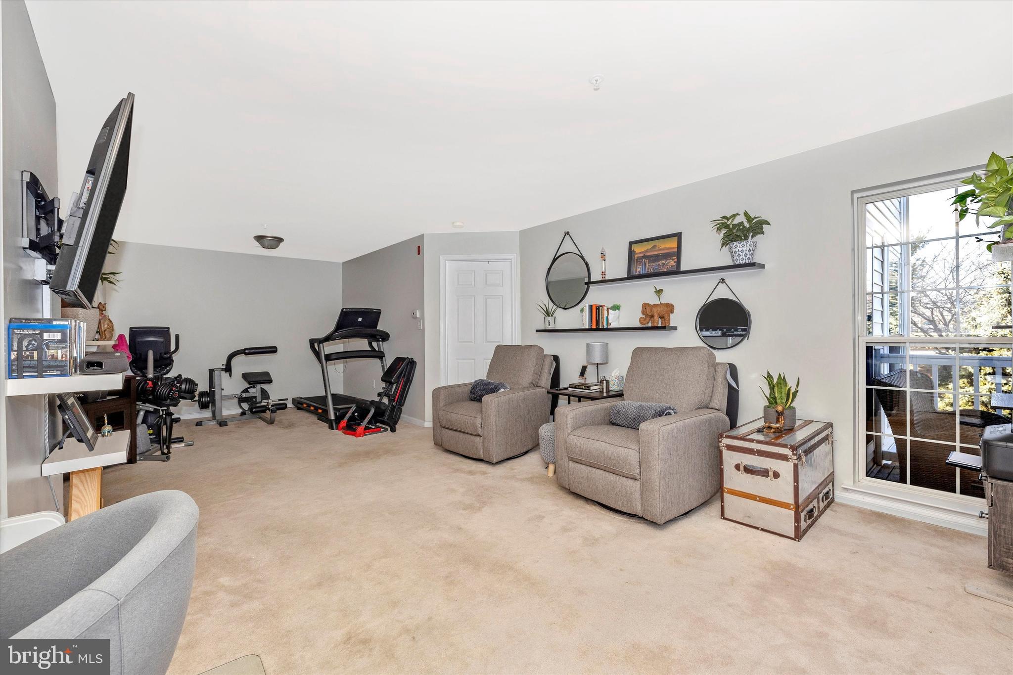 WHITTIER ECHO GLEN - Residential