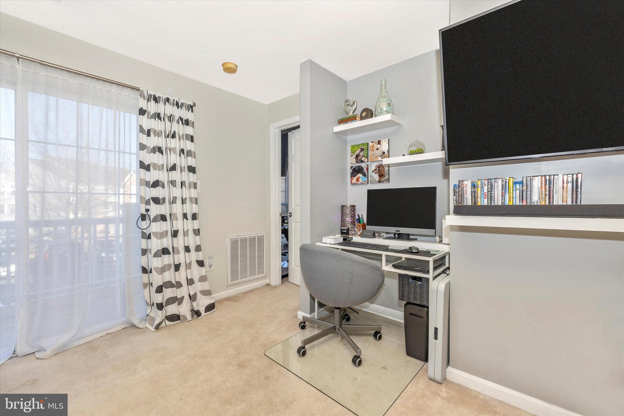 WHITTIER ECHO GLEN - Residential