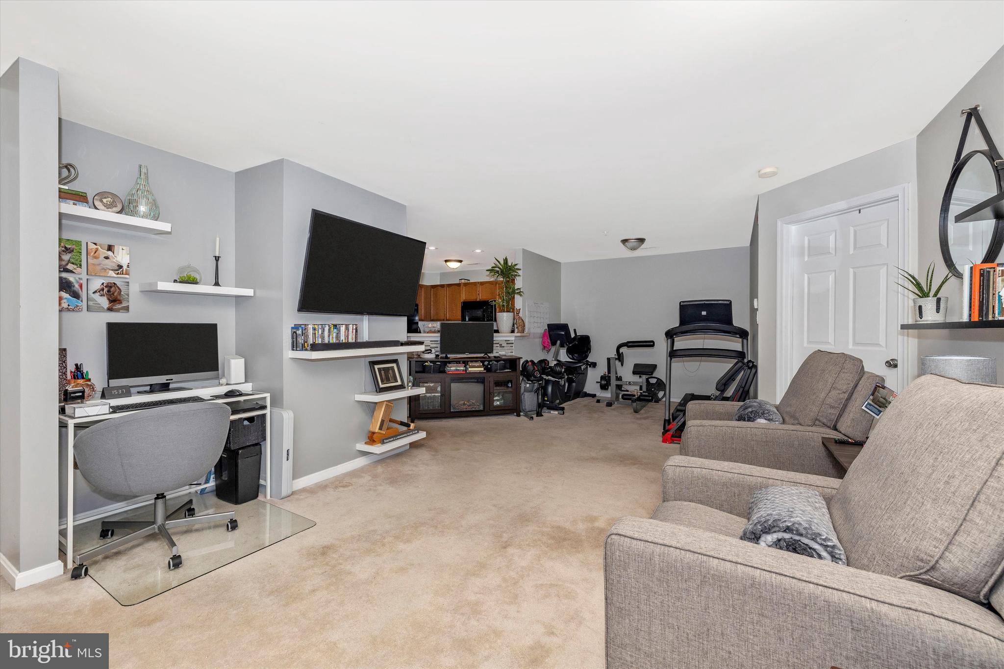 WHITTIER ECHO GLEN - Residential