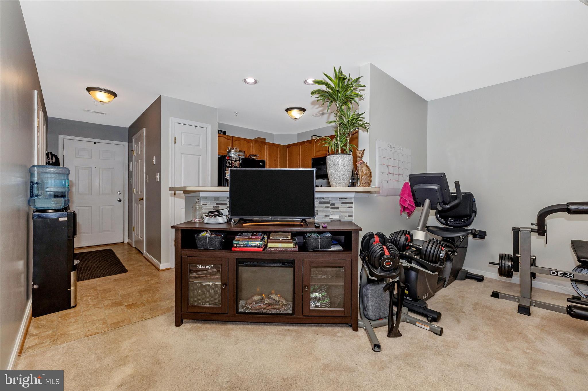 WHITTIER ECHO GLEN - Residential