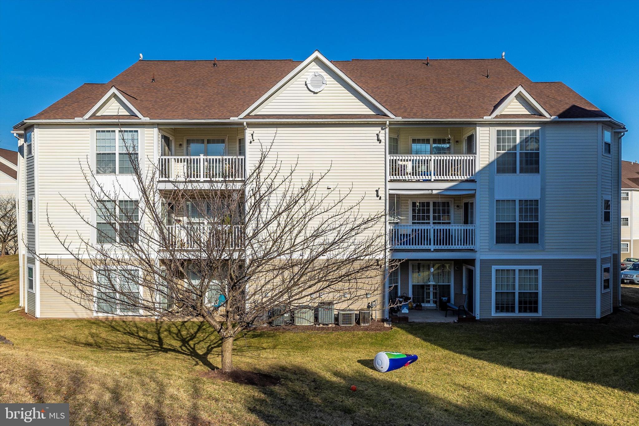 WHITTIER ECHO GLEN - Residential