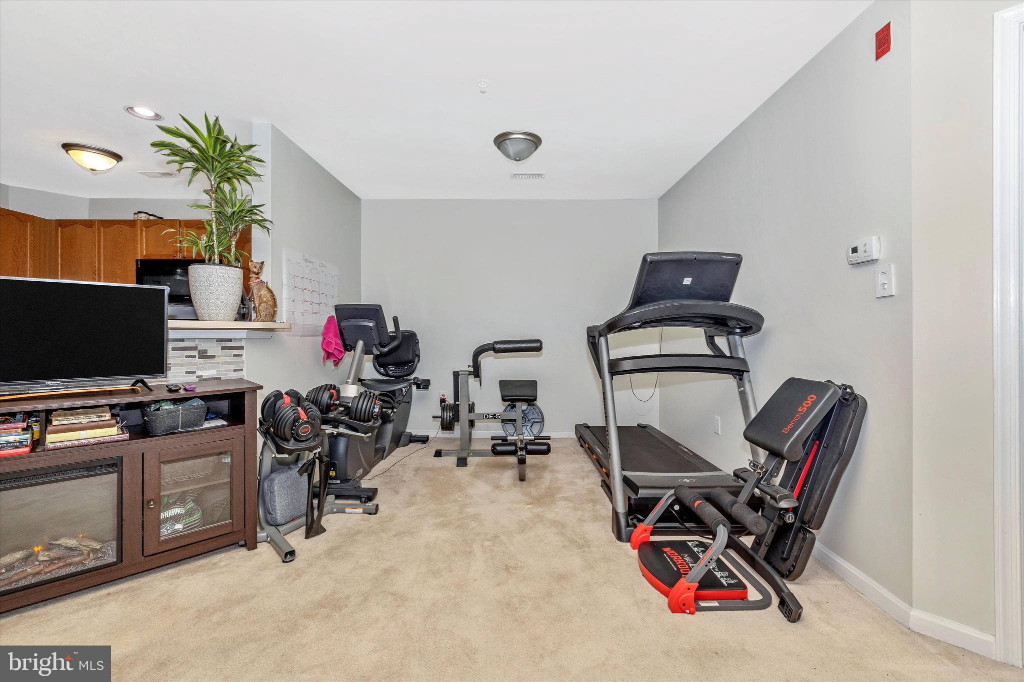 WHITTIER ECHO GLEN - Residential