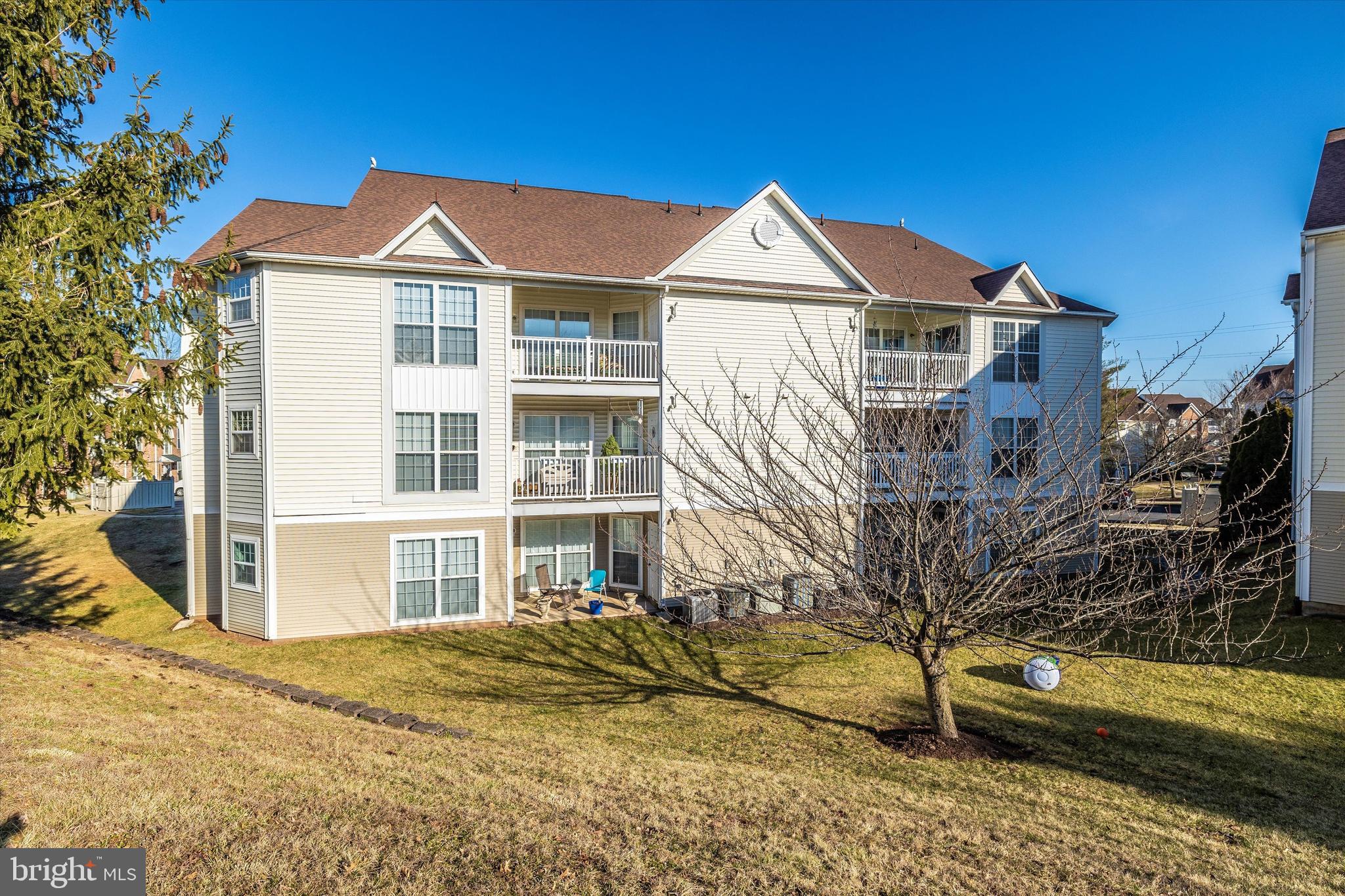 WHITTIER ECHO GLEN - Residential