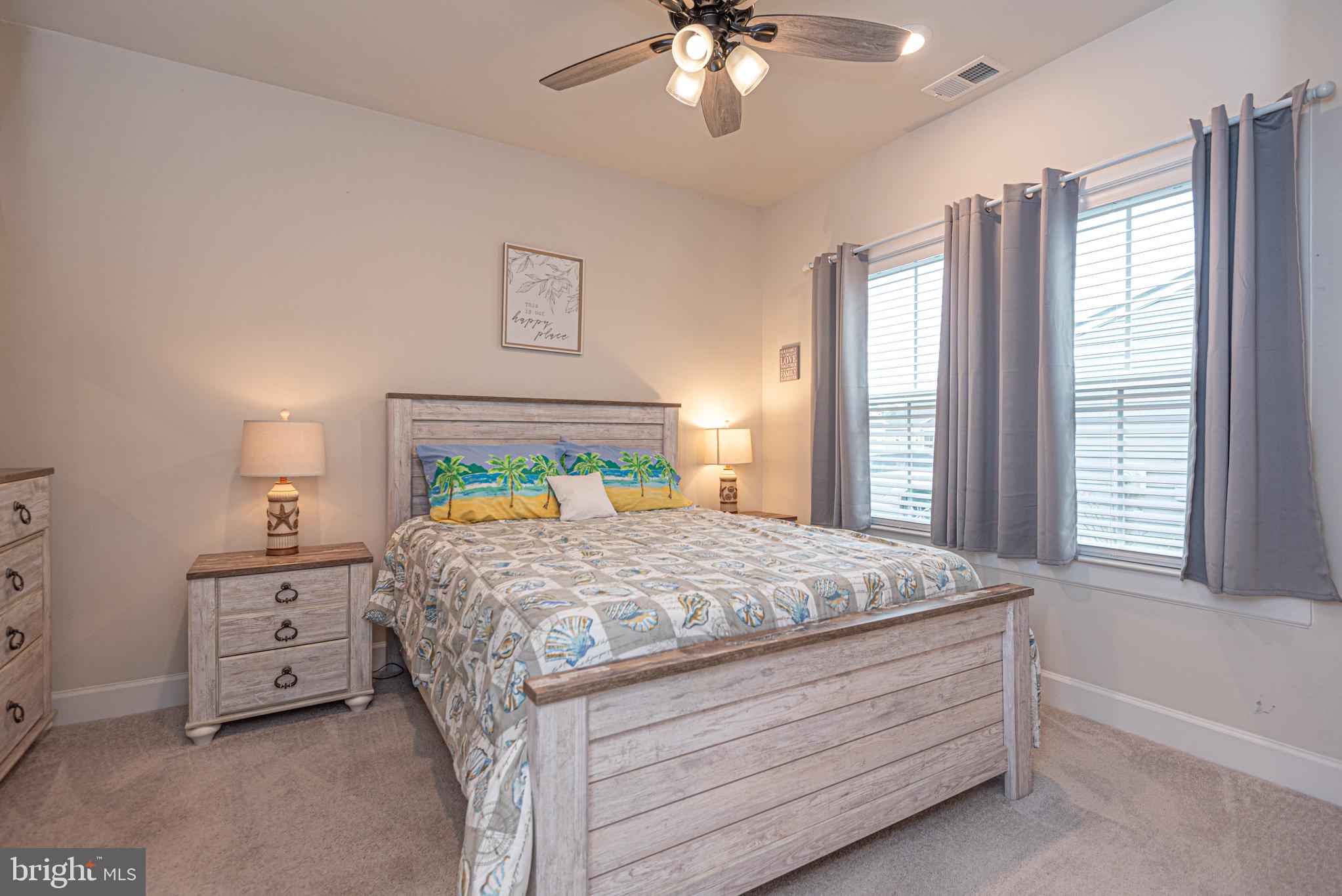 SEAGROVE - Residential