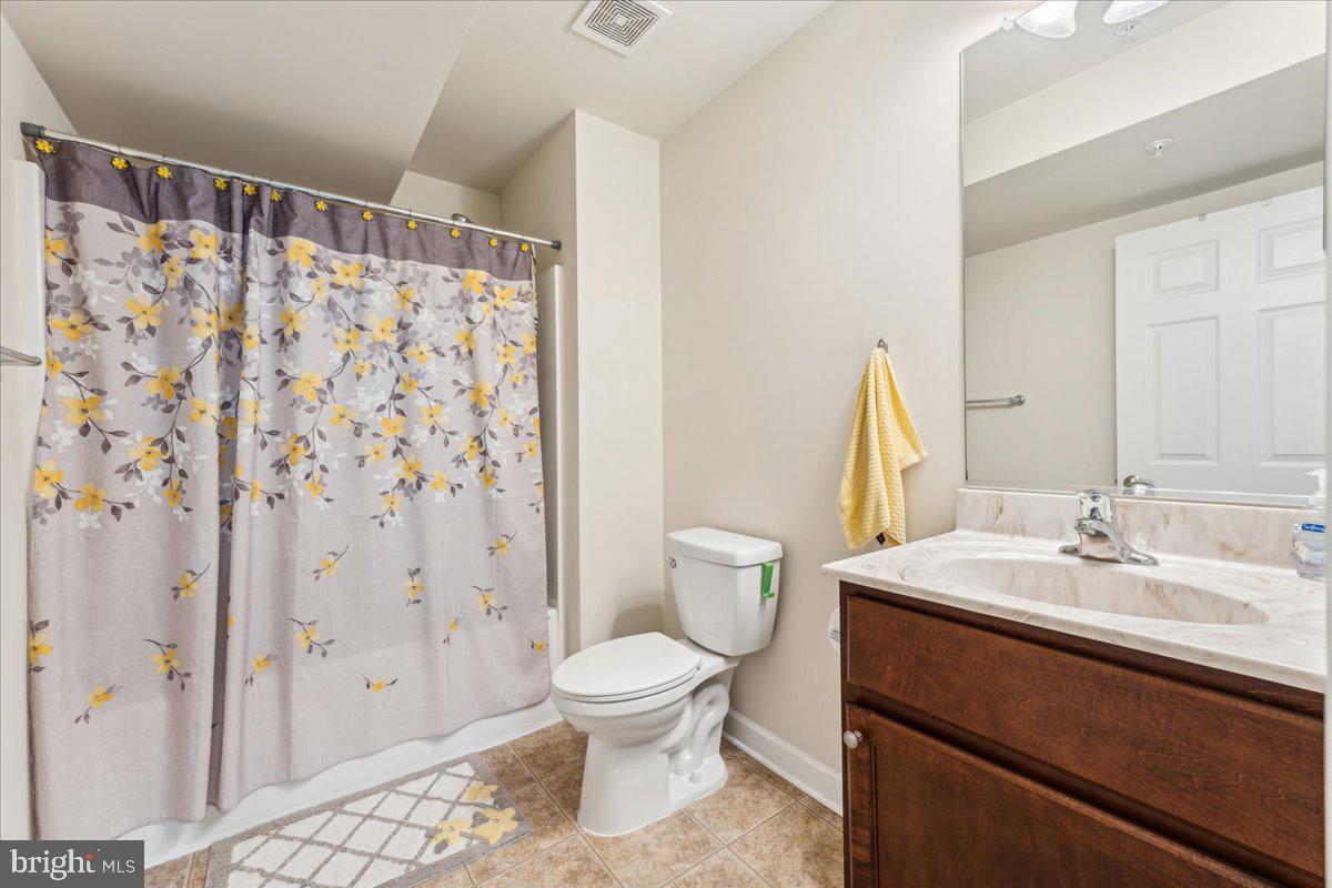 CARDINAL'S CREST - Residential