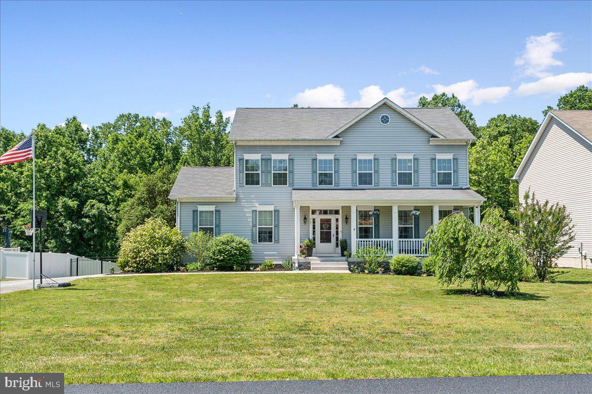 CARDINAL'S CREST - Residential