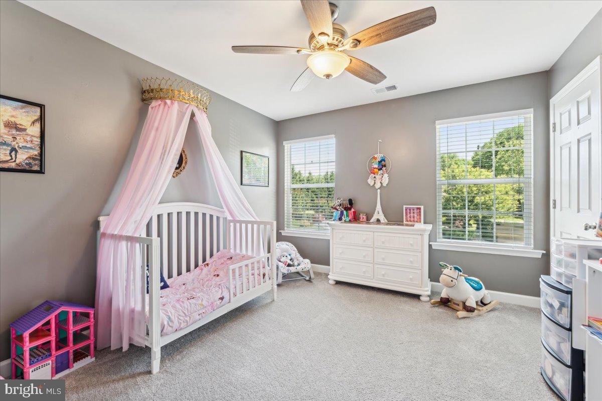 CARDINAL'S CREST - Residential