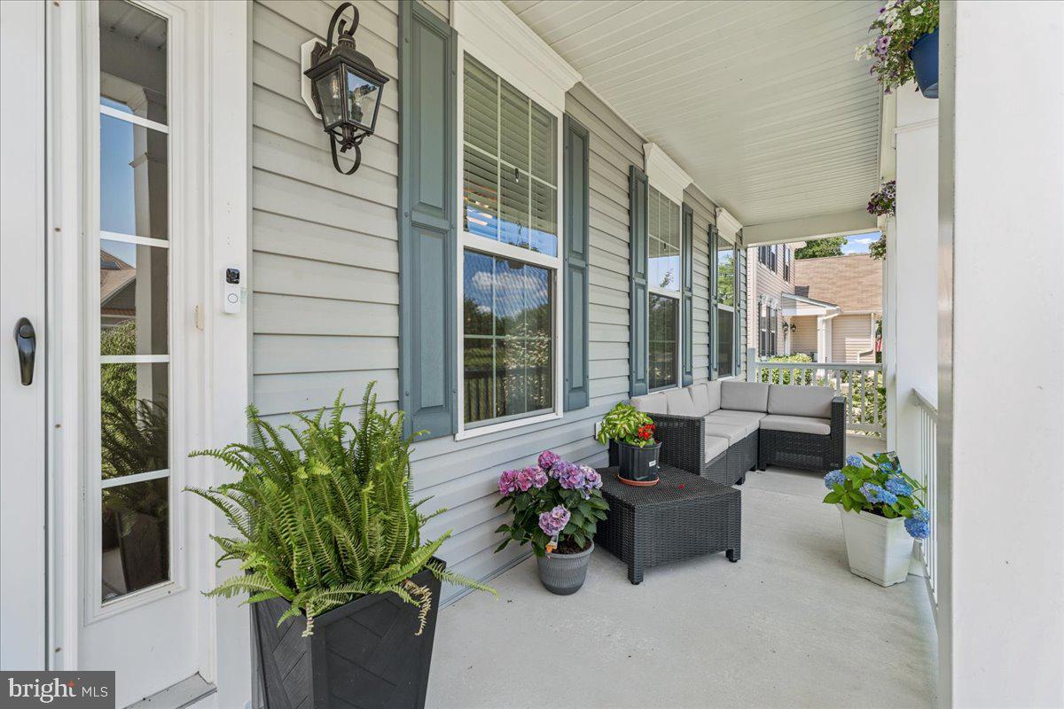 CARDINAL'S CREST - Residential