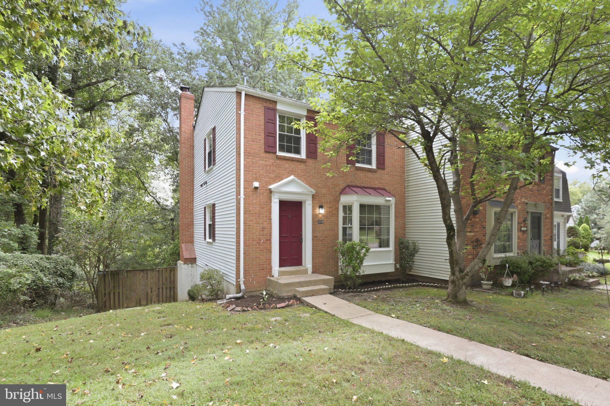2915 ELLENWOOD DRIVE