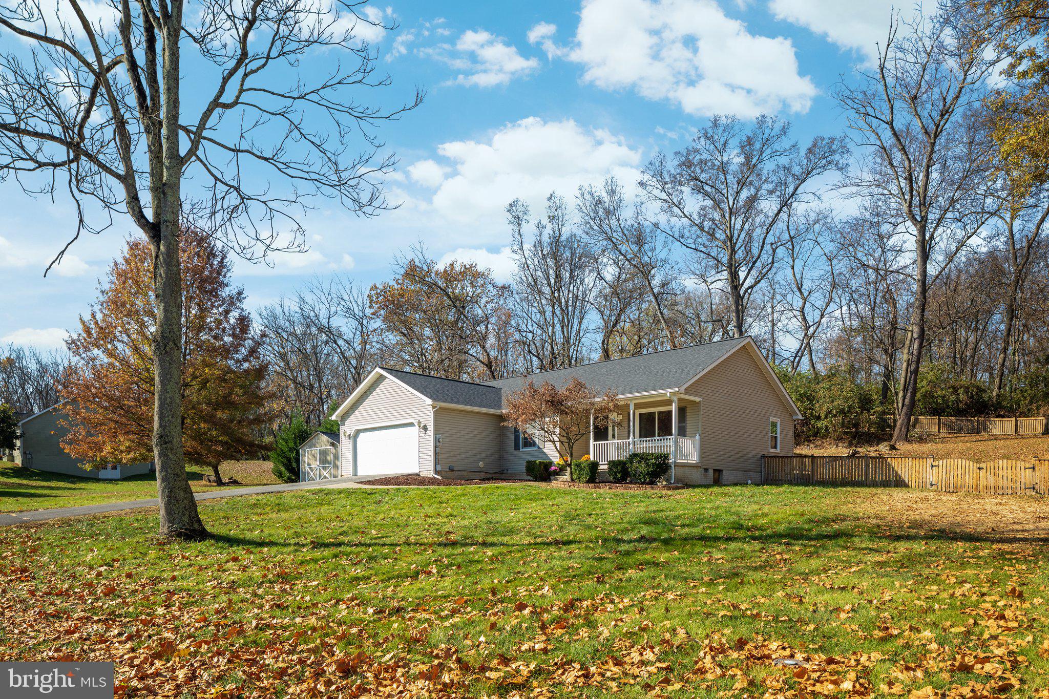 BENTWOOD ESTATES - Residential