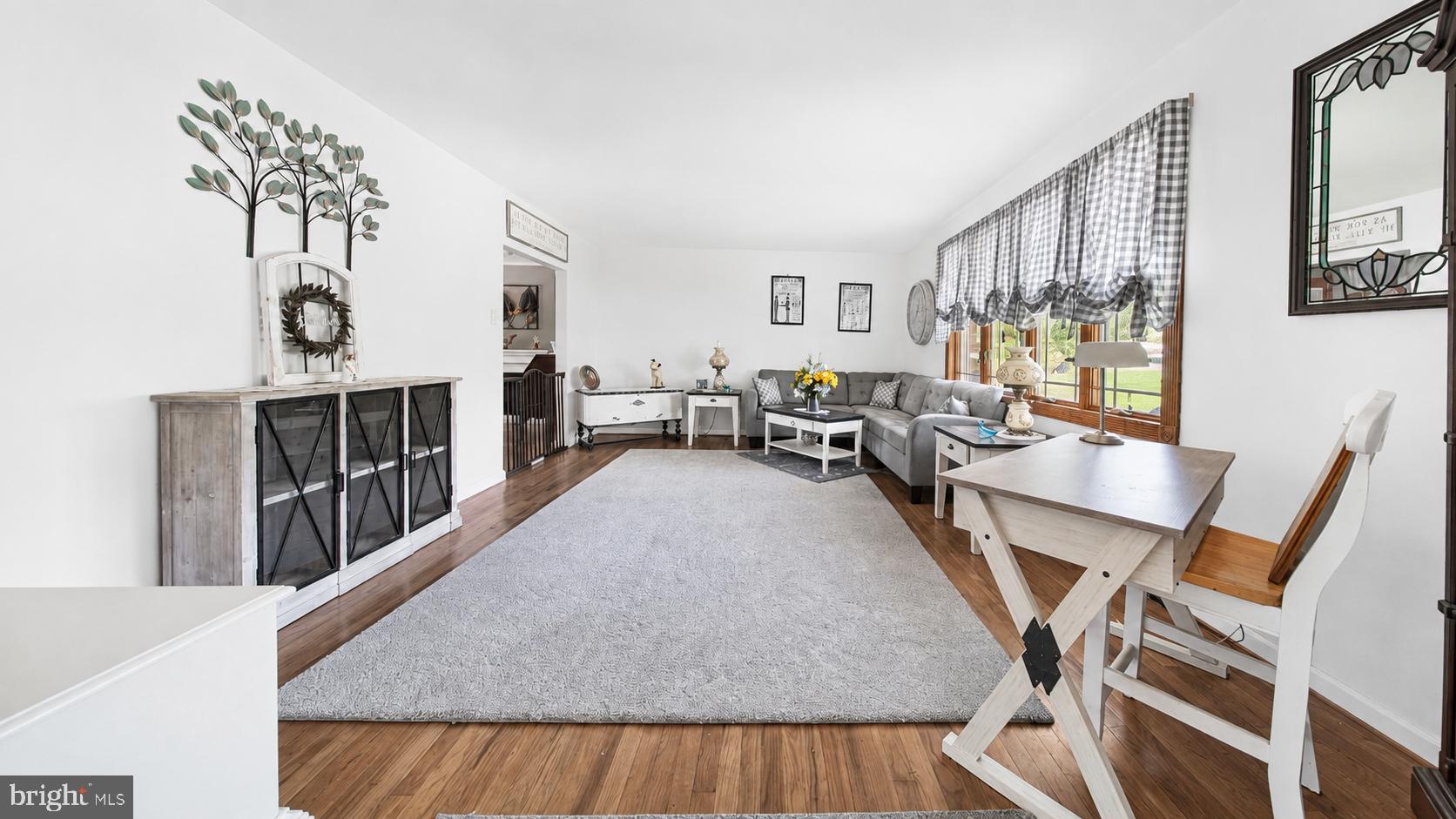 23 SUMMIT AVENUE