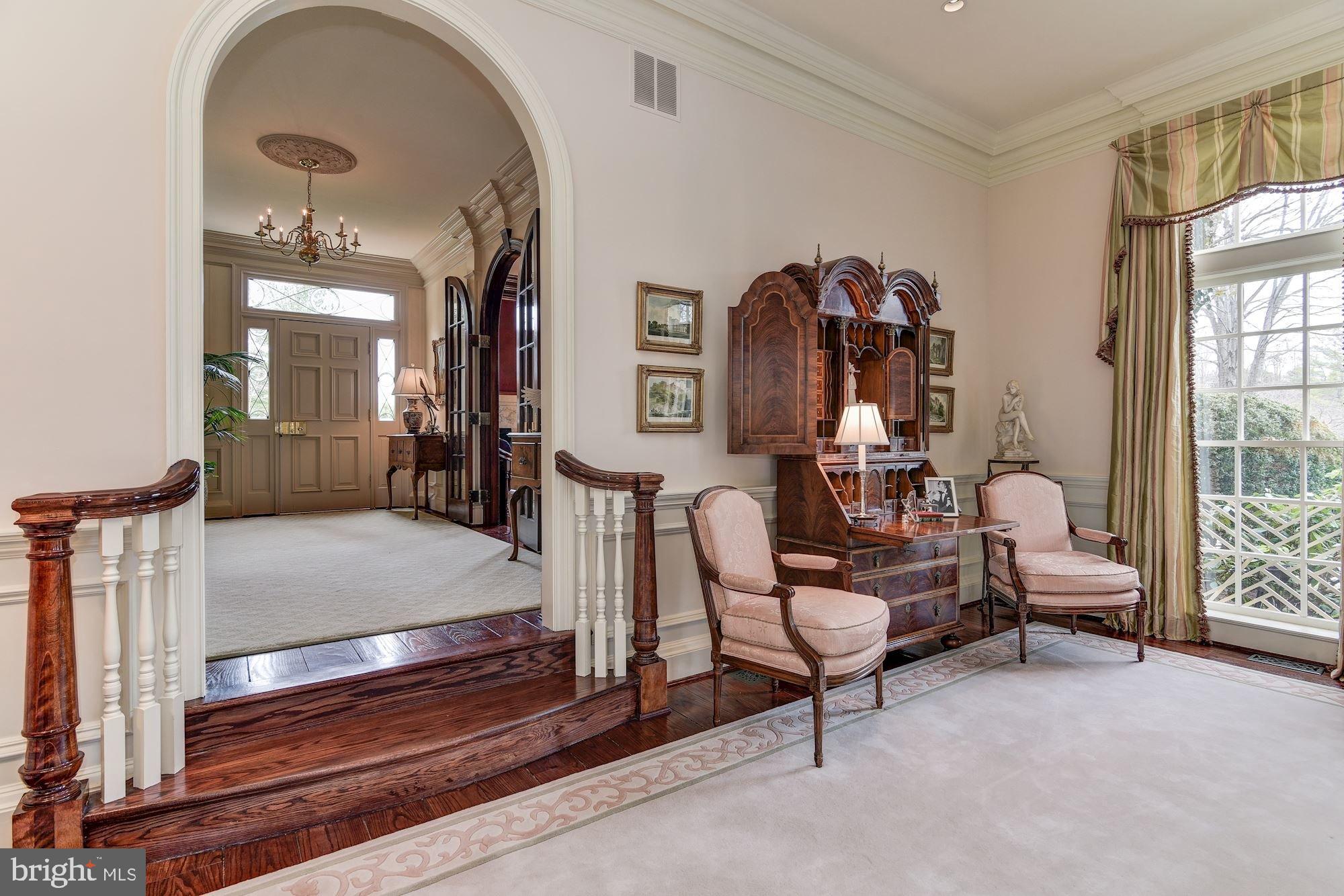 SADDLE RIDGE - Residential