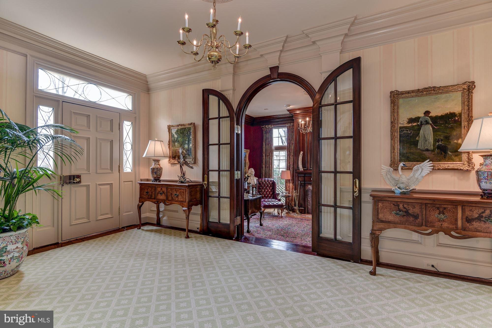 SADDLE RIDGE - Residential