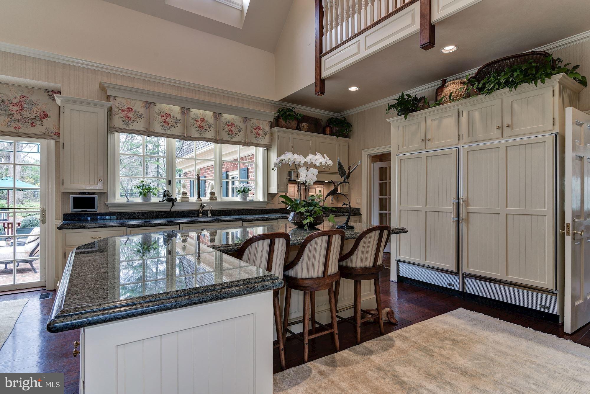 SADDLE RIDGE - Residential