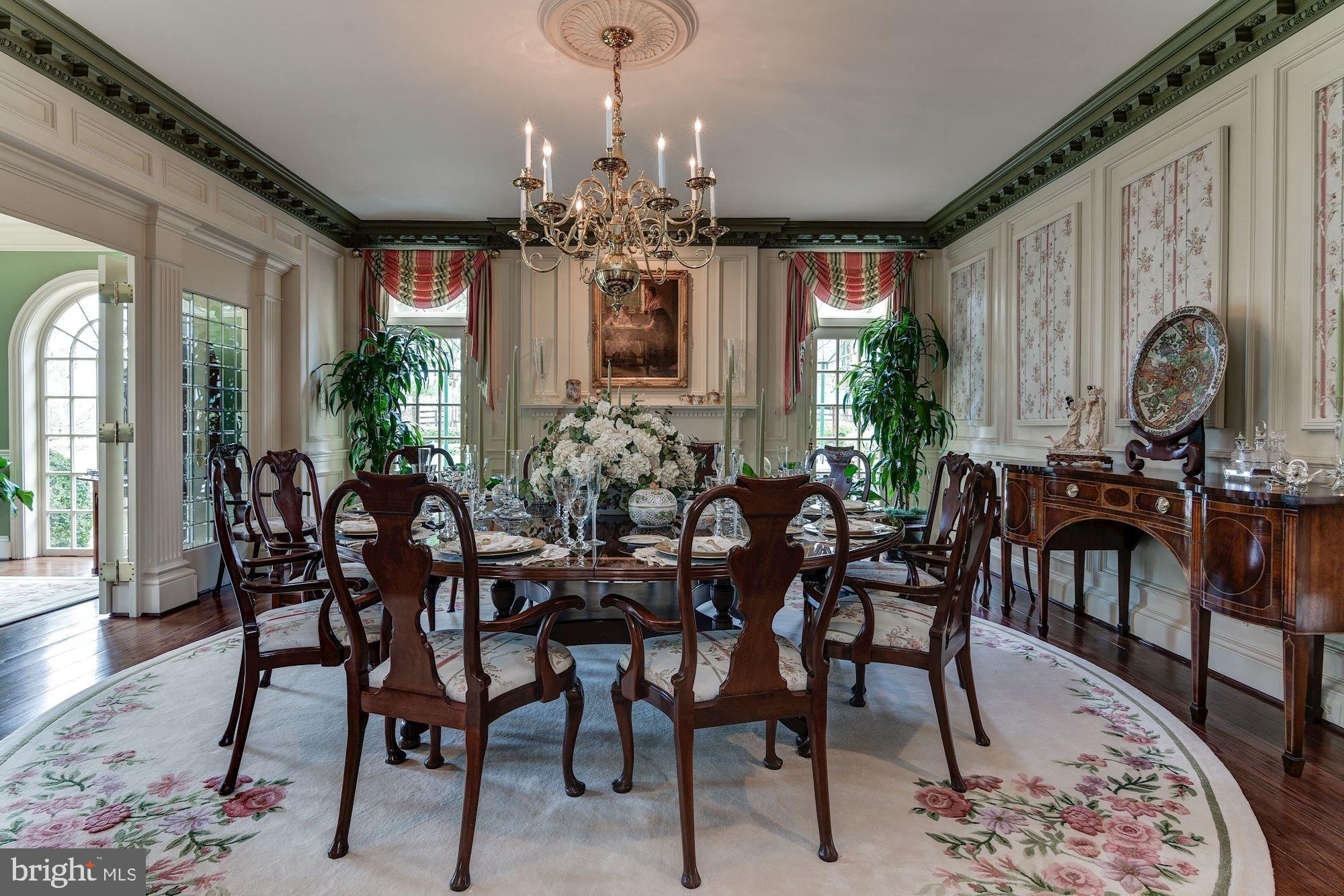 SADDLE RIDGE - Residential