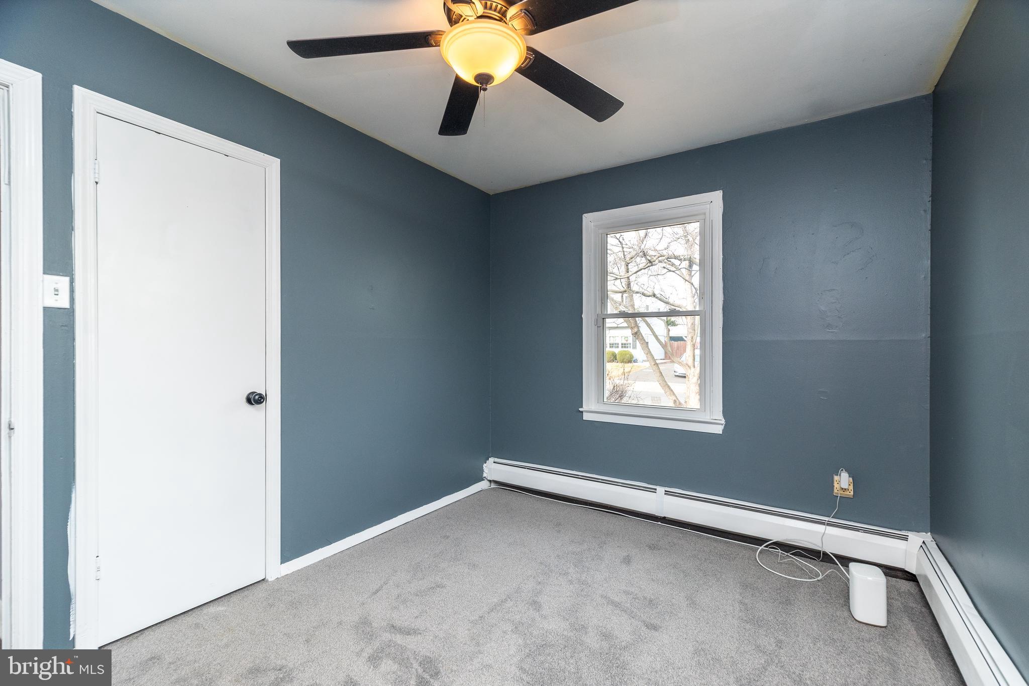 CROYDON ACRES - Residential