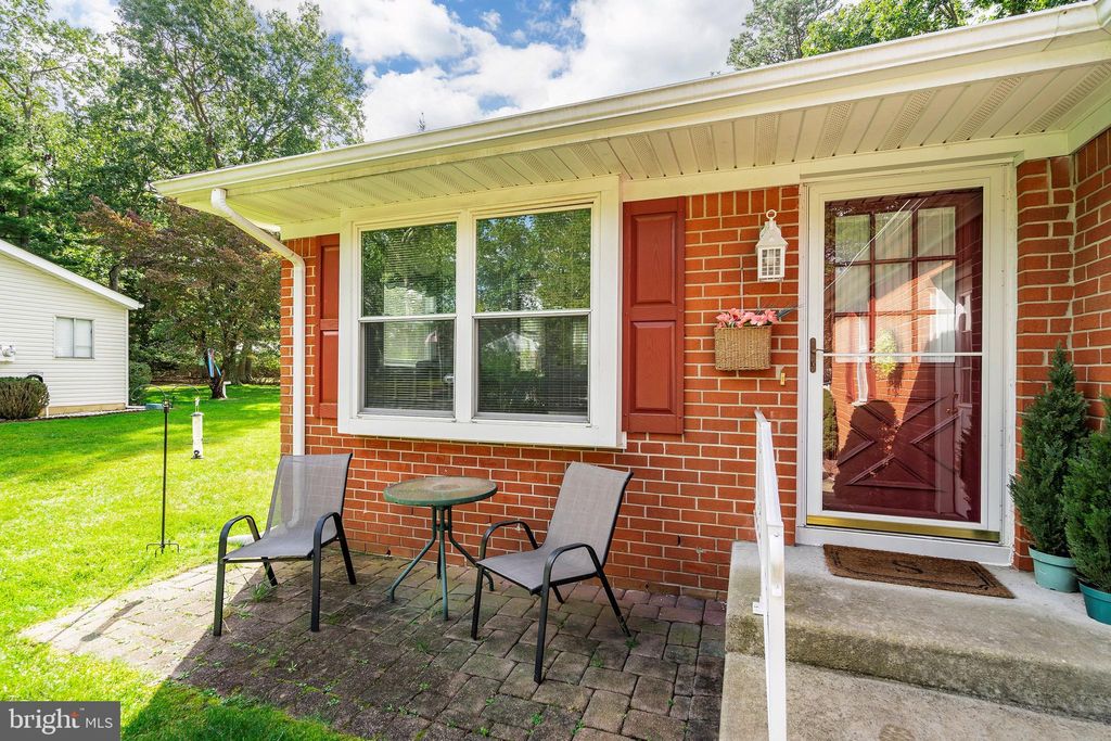 Photo of 58 Bowie Dr, MANCHESTER, NJ 08759 (MLS # NJOC2037636)