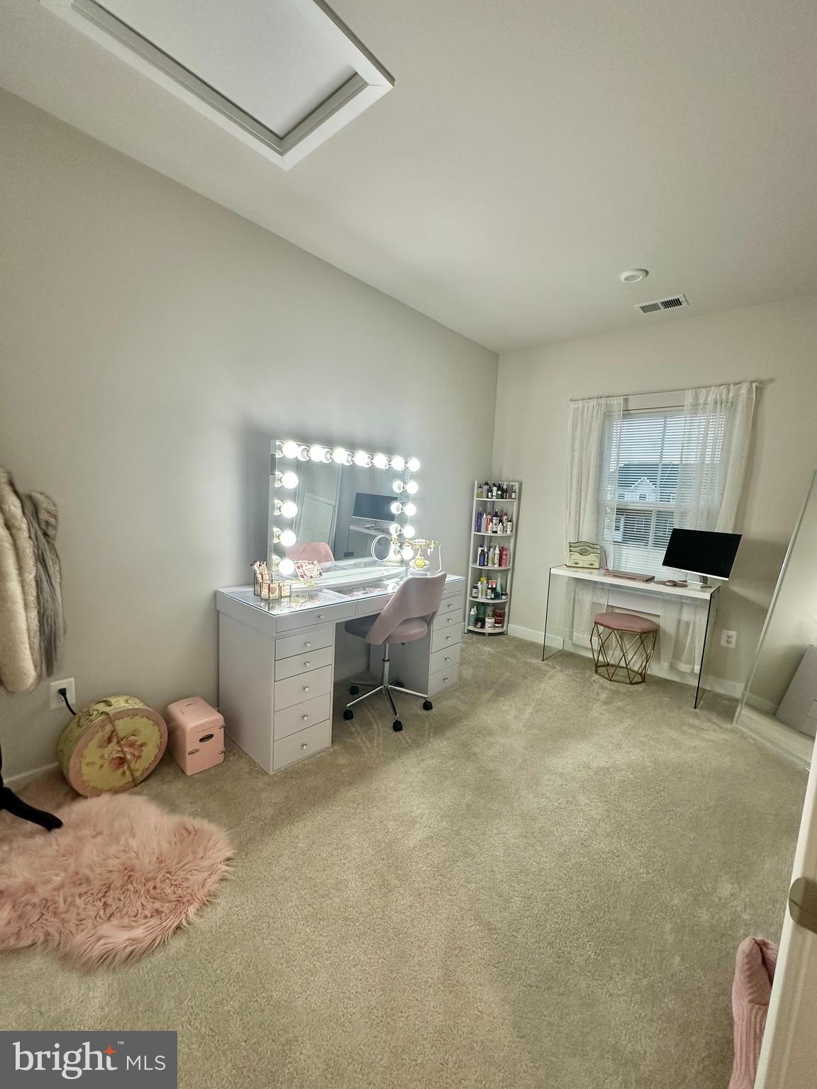 JAMES RUN TOWNHOMES - Residential