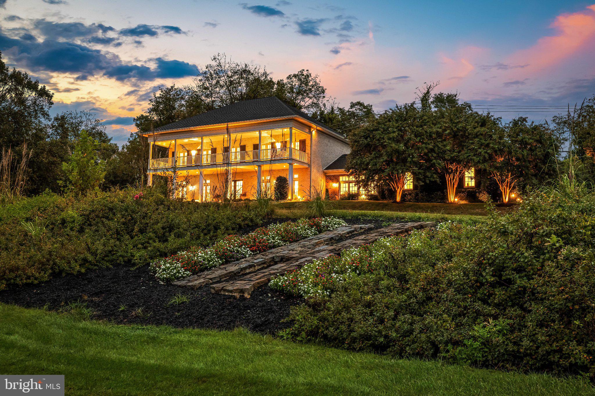510 POND VIEW LANE