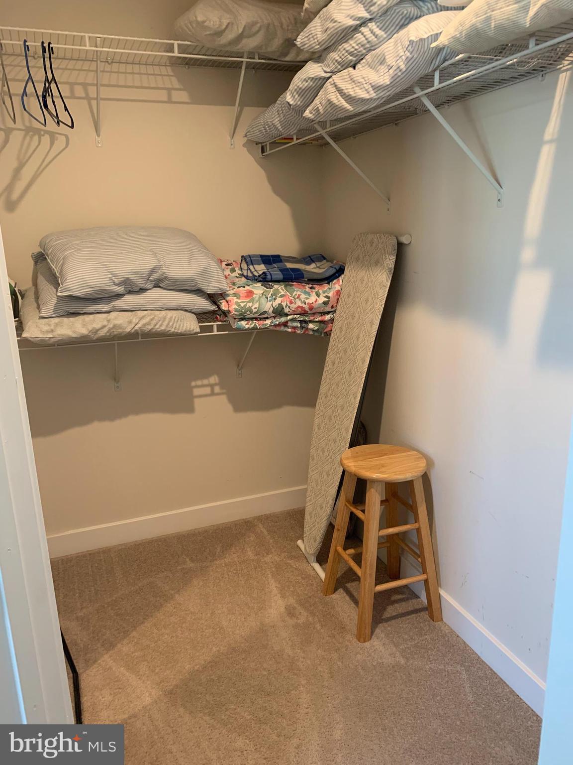 POTOMAC STATION - Residential Lease