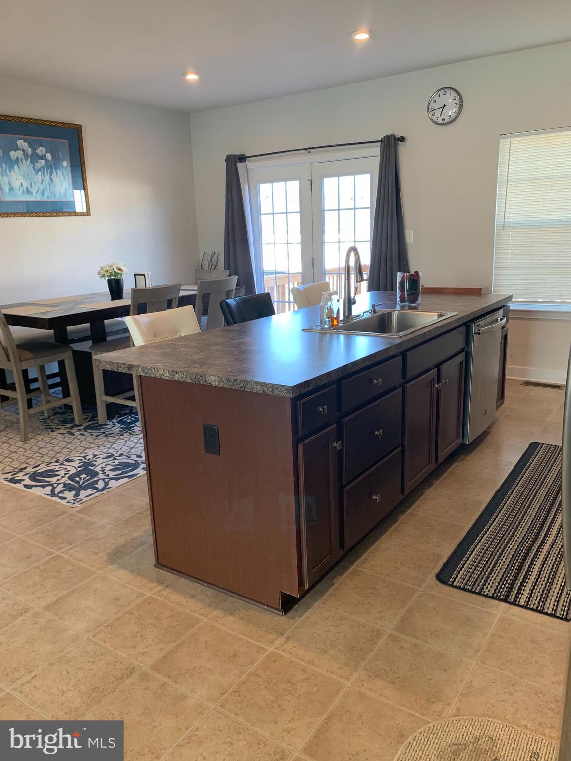 POTOMAC STATION - Residential Lease