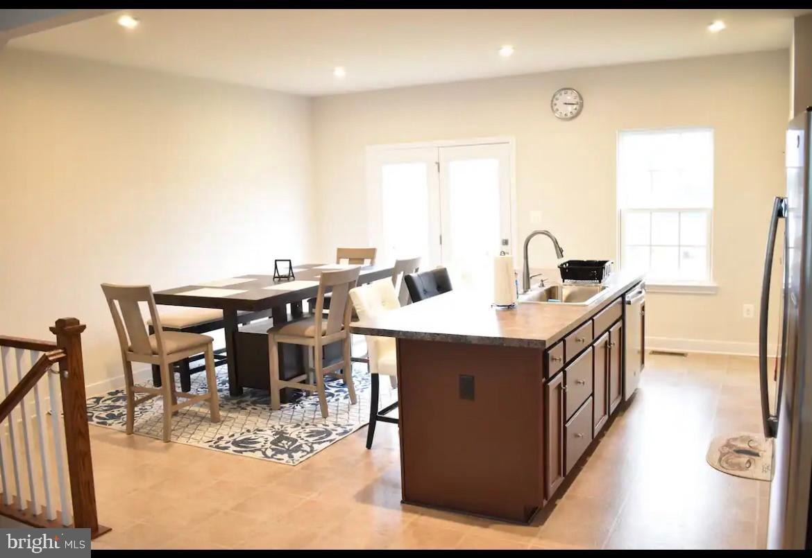 POTOMAC STATION - Residential Lease