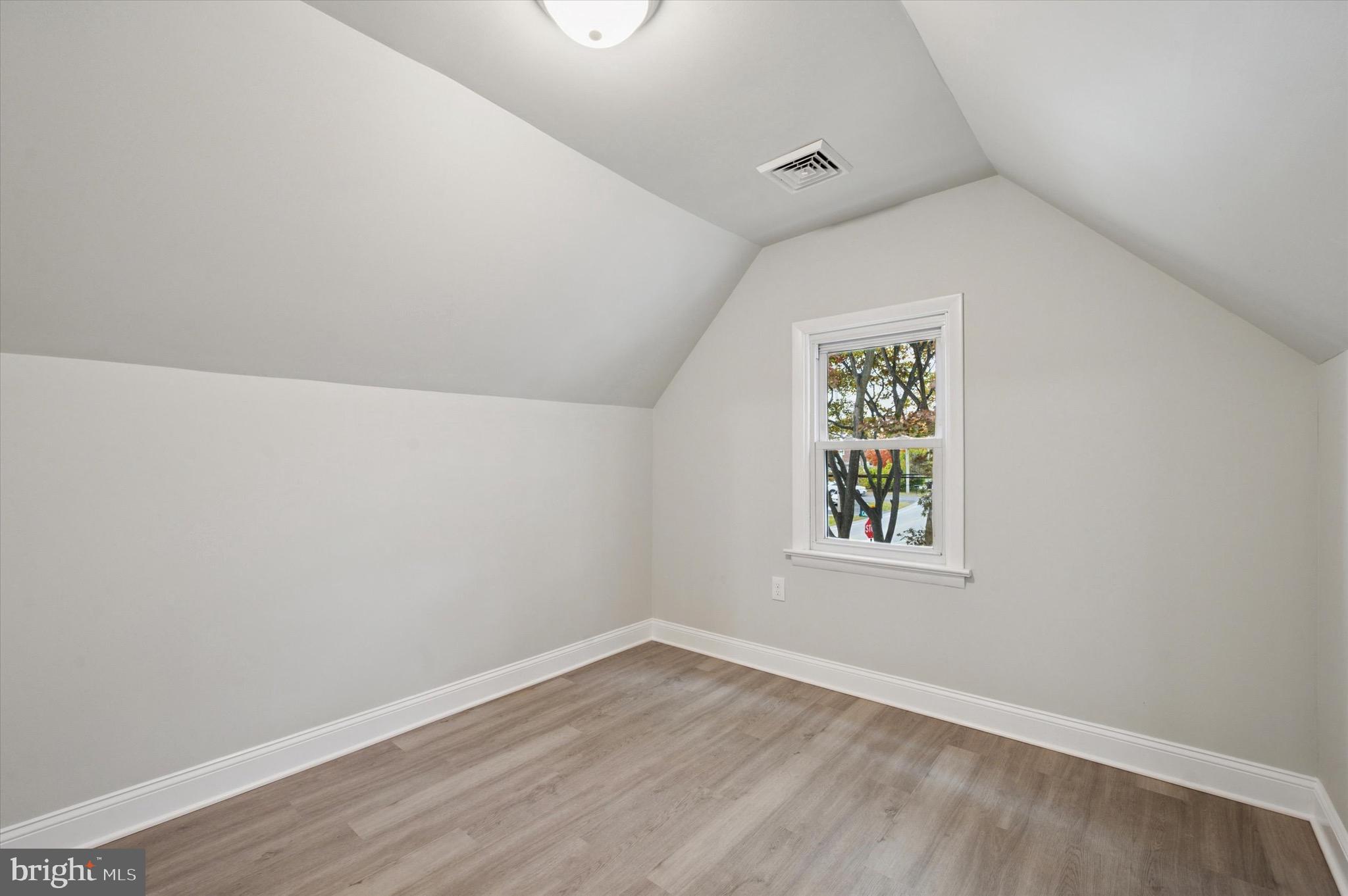 NAMAANS CREEK - Residential