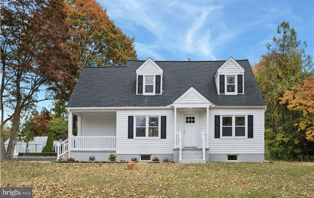 Photo of 1721 Naamans Creek Road, UPPER CHICHESTER, PA 19061 (MLS # PADE2102900)