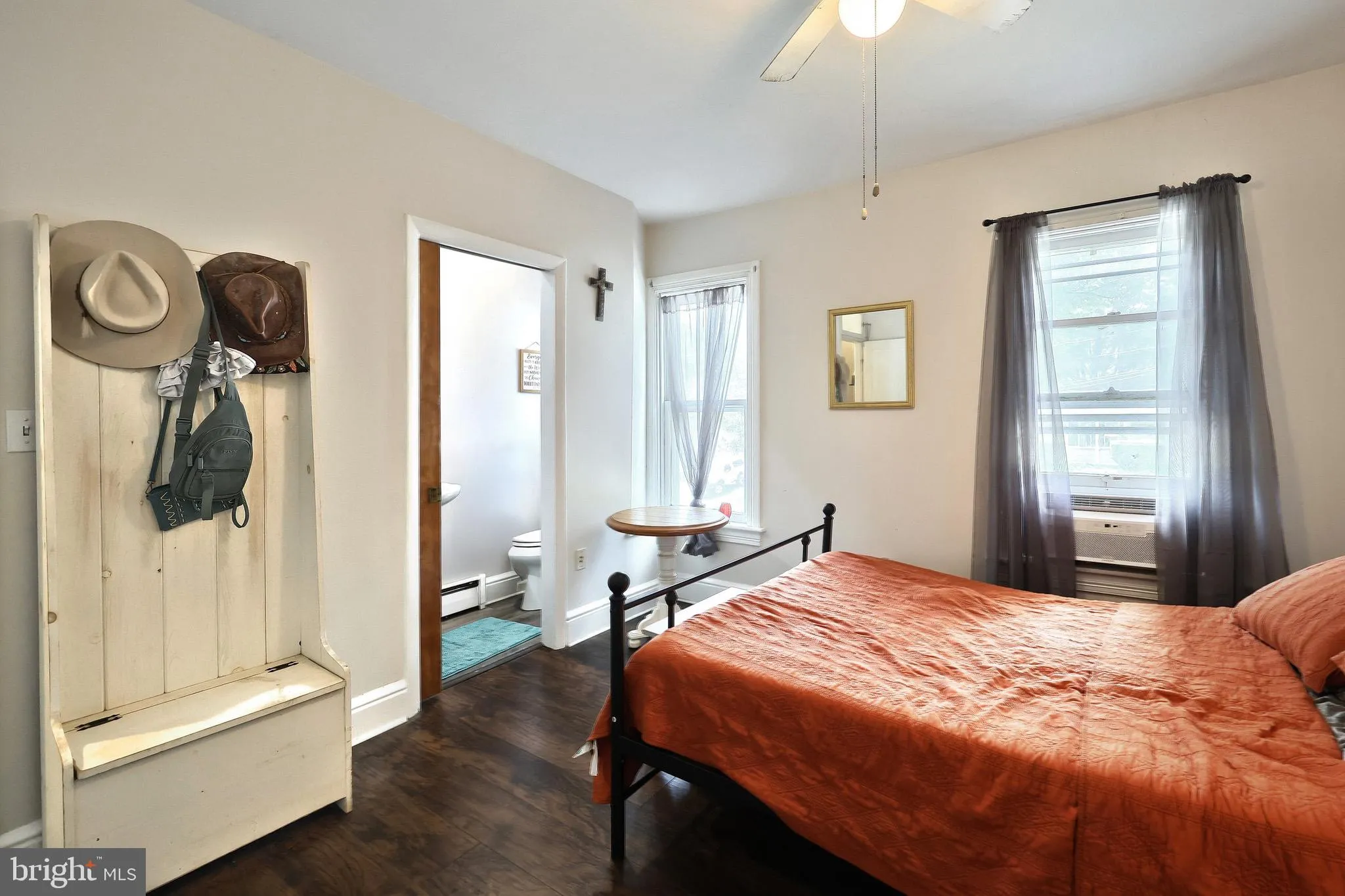 York, Pennsylvania 17402, United States, 4 Bedrooms Bedrooms, ,2 BathroomsBathrooms,Residential,Active,172889