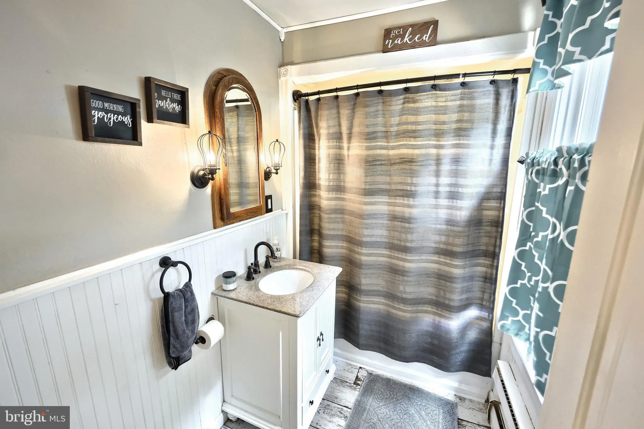 York, Pennsylvania 17402, United States, 4 Bedrooms Bedrooms, ,2 BathroomsBathrooms,Residential,Active,172889