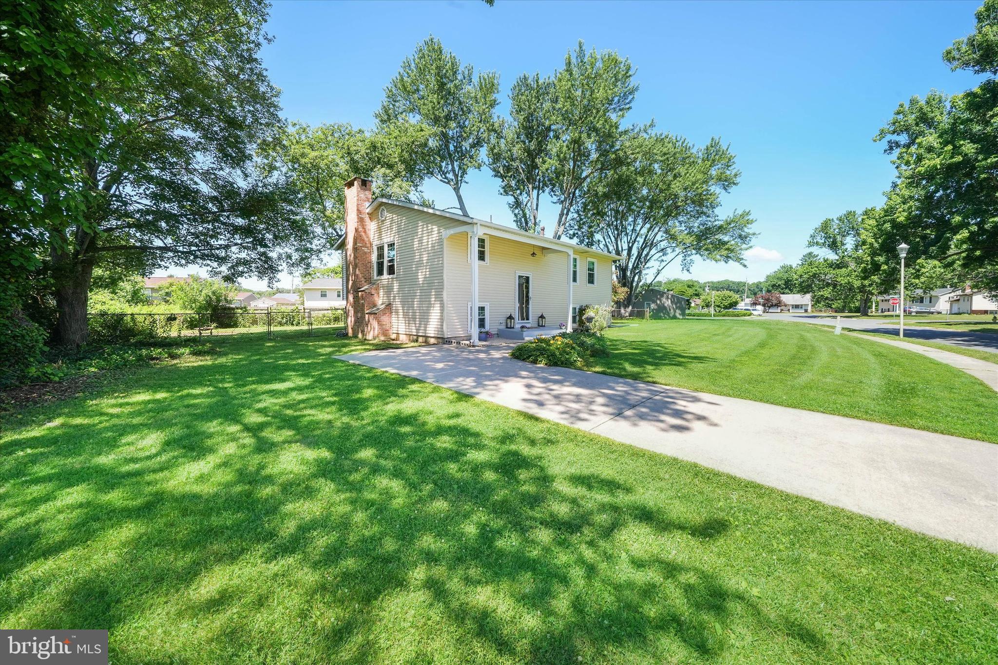 1203 PINEFIELD ROAD