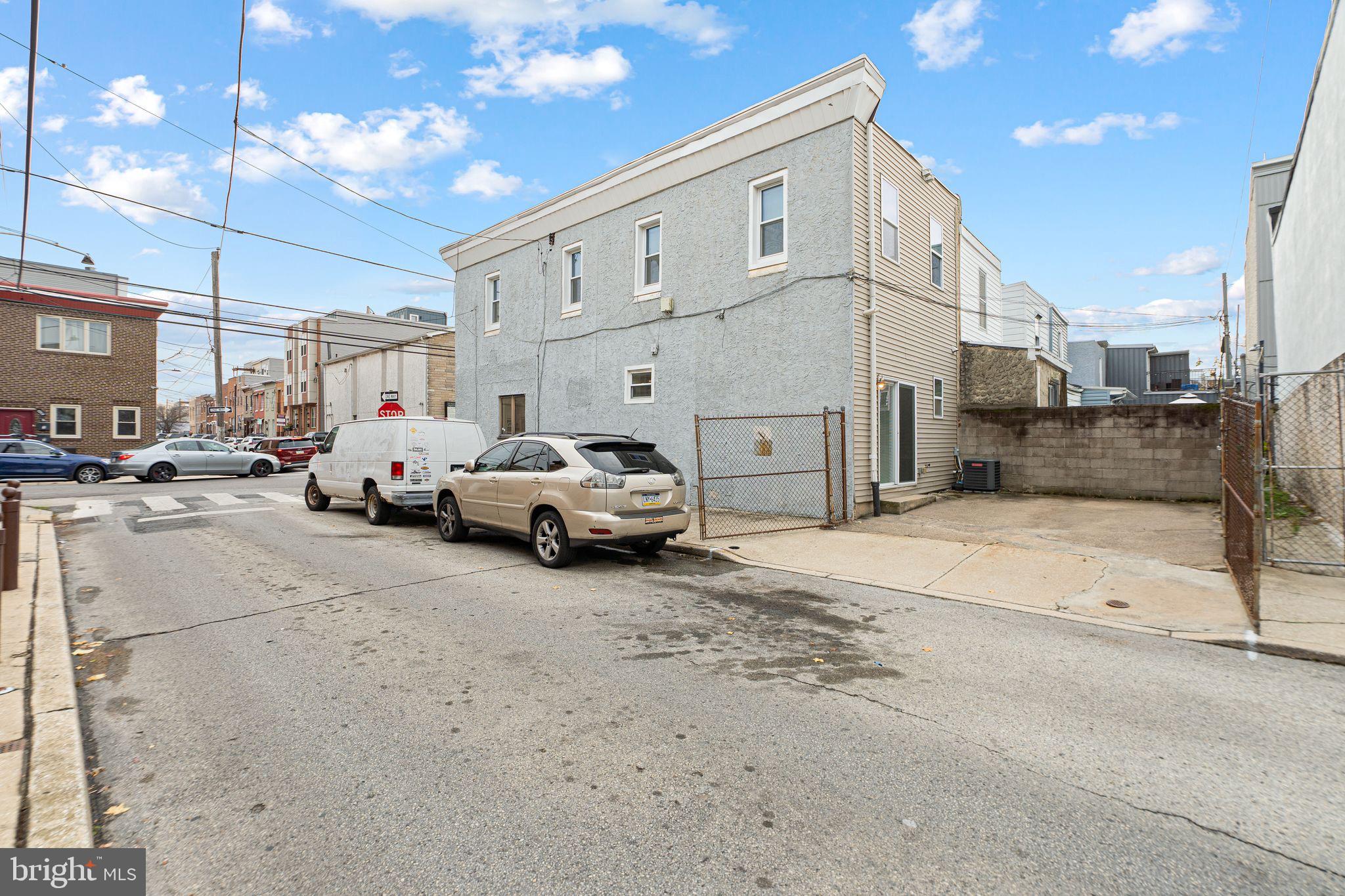POINT BREEZE - Residential