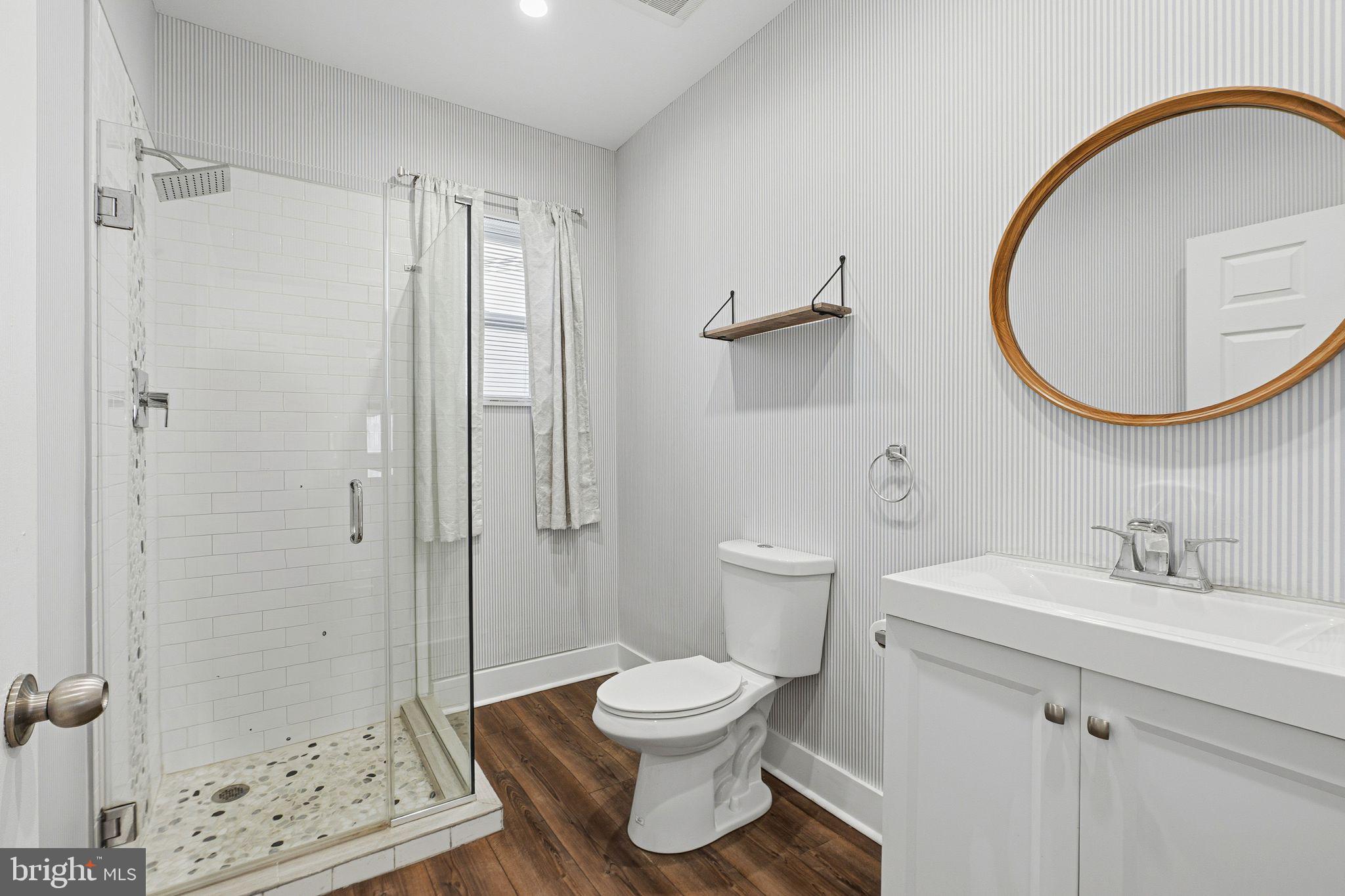 POINT BREEZE - Residential