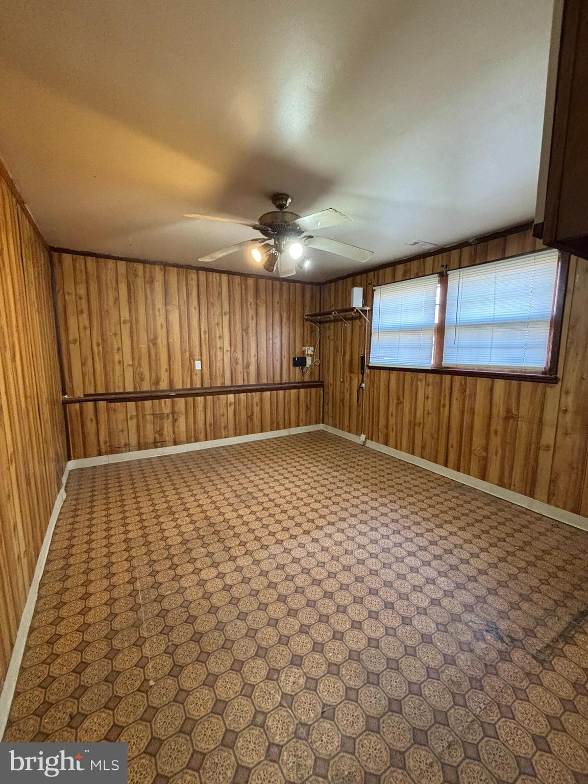 OAK GROVE TERRACE - Residential