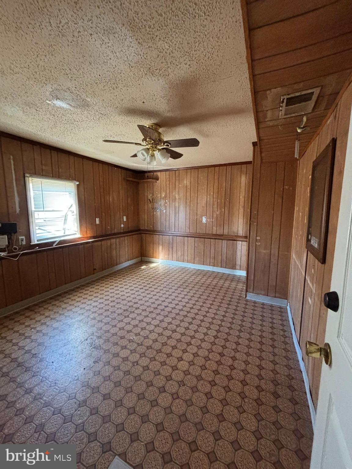 OAK GROVE TERRACE - Residential