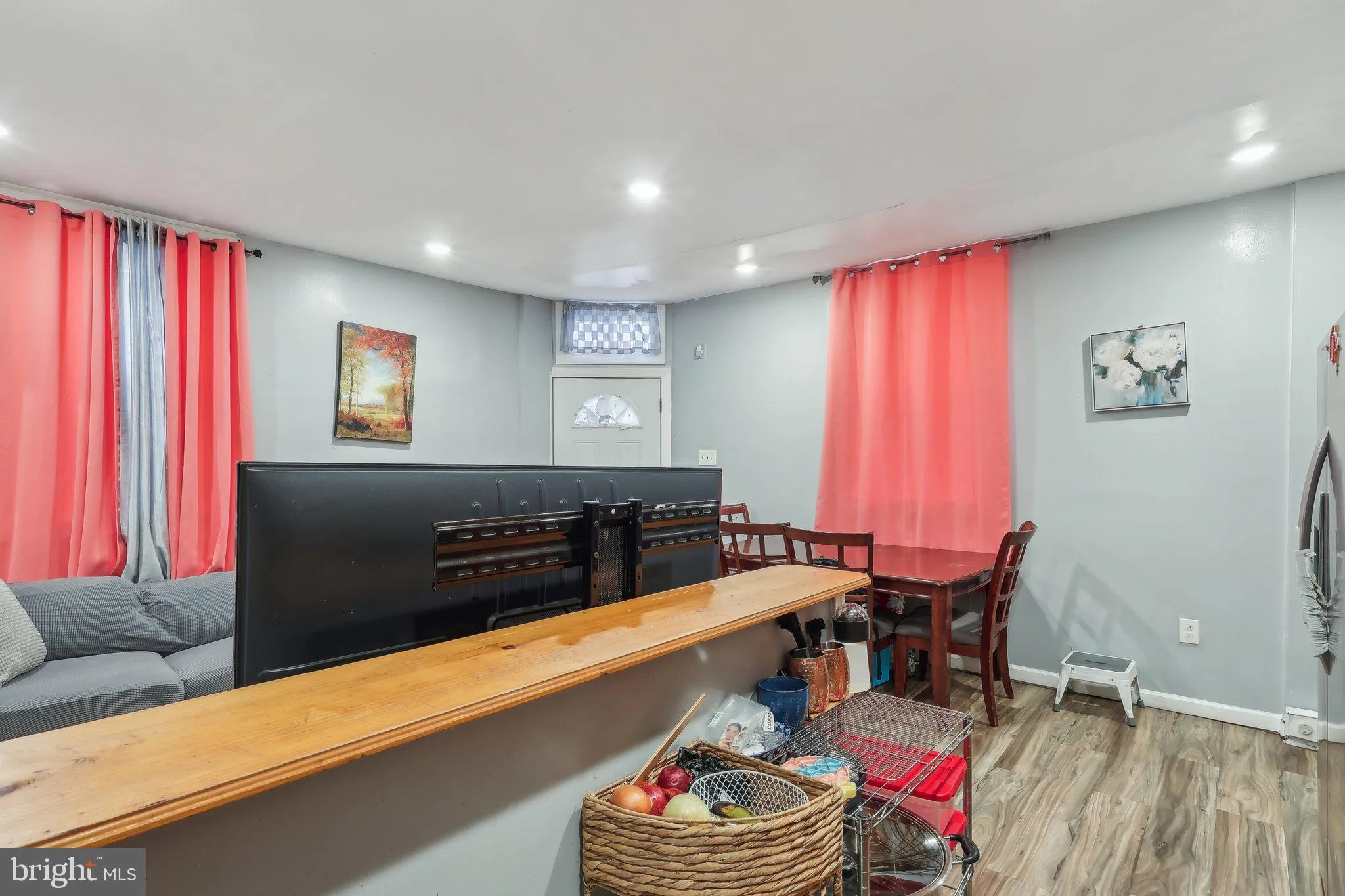 Philadelphia, Pennsylvania 19125, United States, 4 Bedrooms Bedrooms, ,Residential,Active,1193