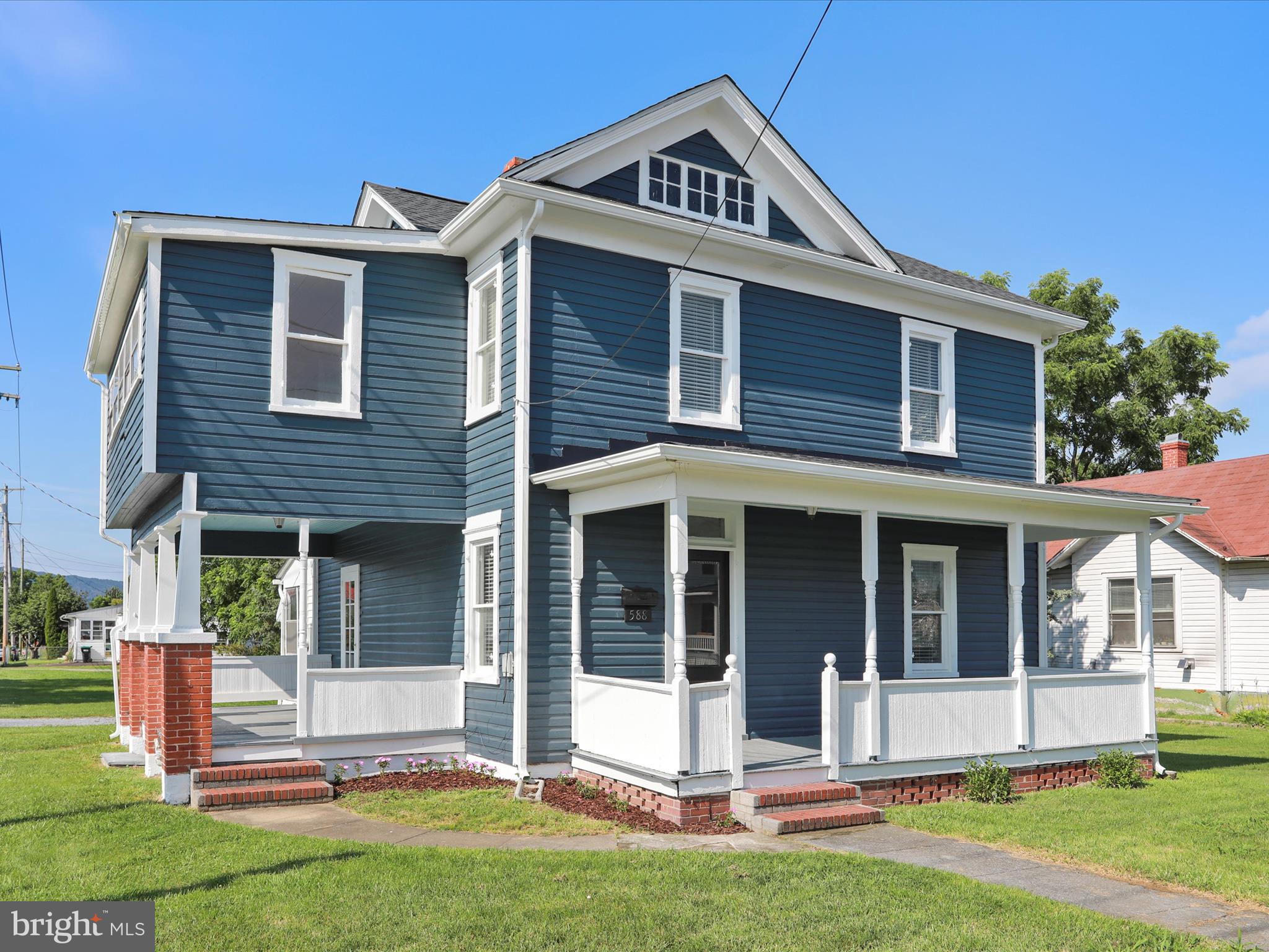588 E KING STREET