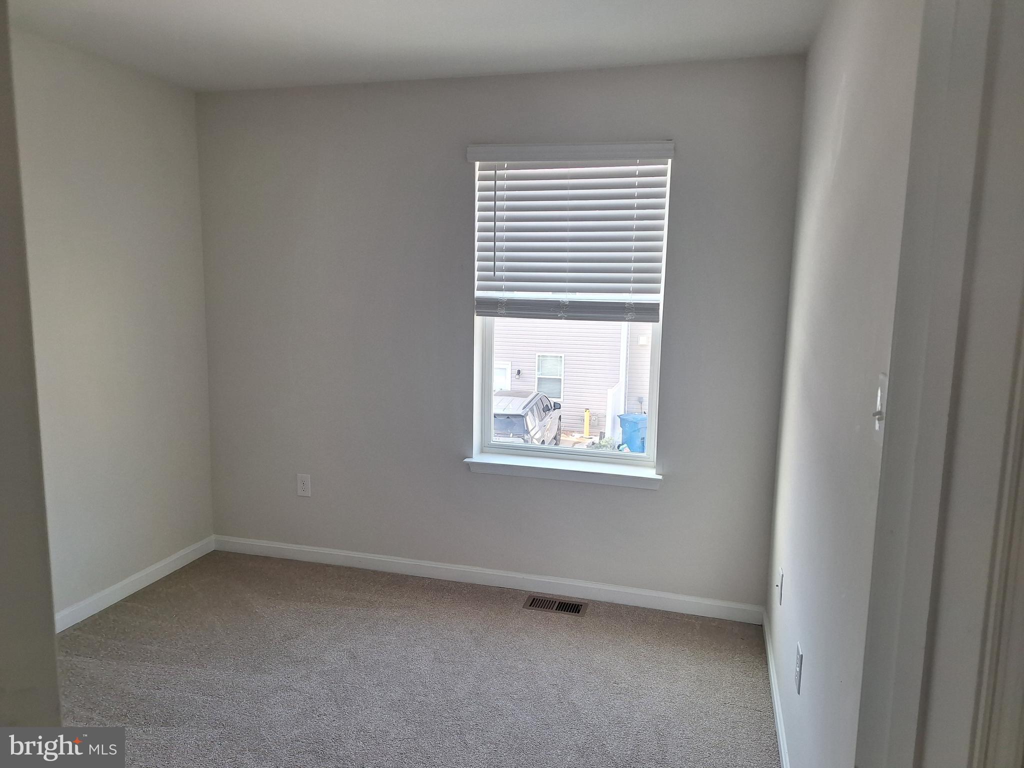 TIDBURY CROSSING - Residential