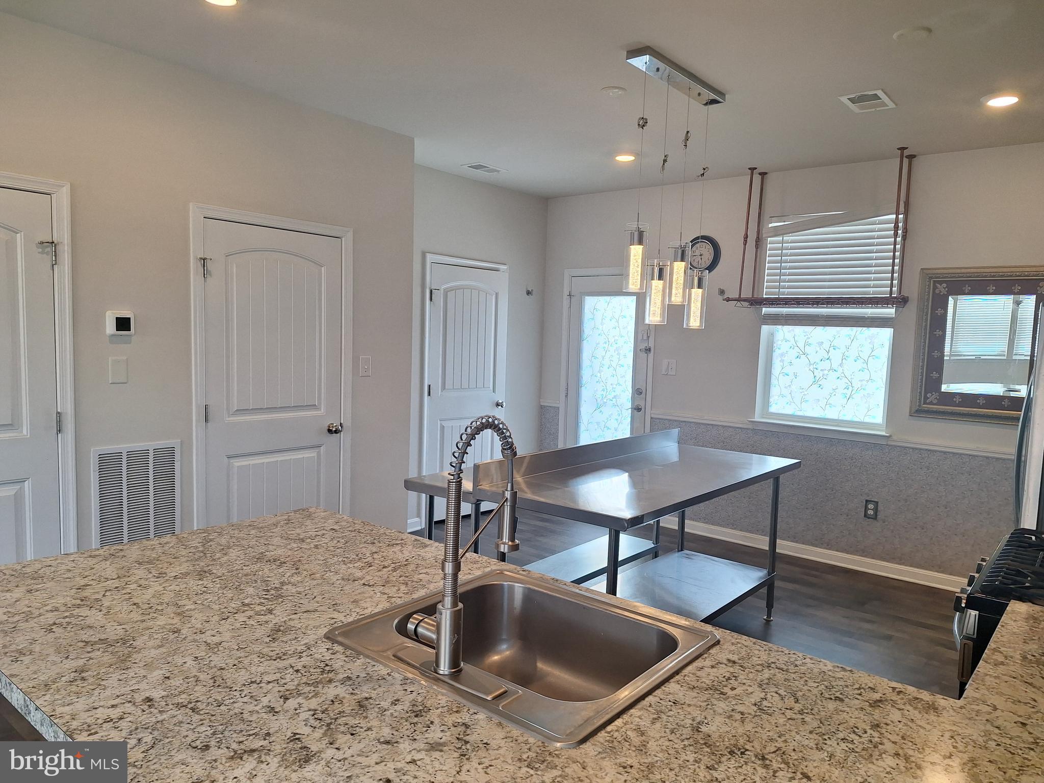 TIDBURY CROSSING - Residential