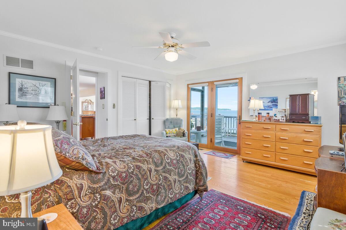 BAY HEAD - Residential