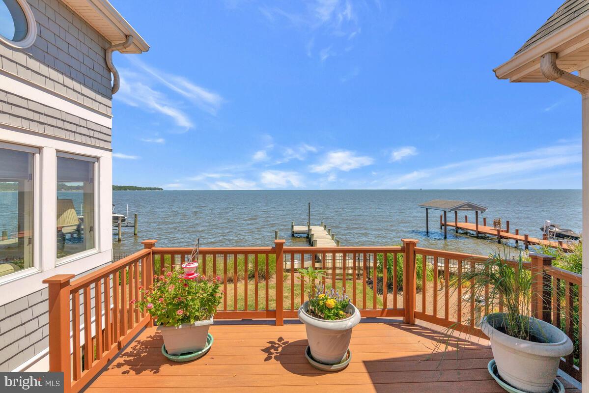 BAY HEAD - Residential