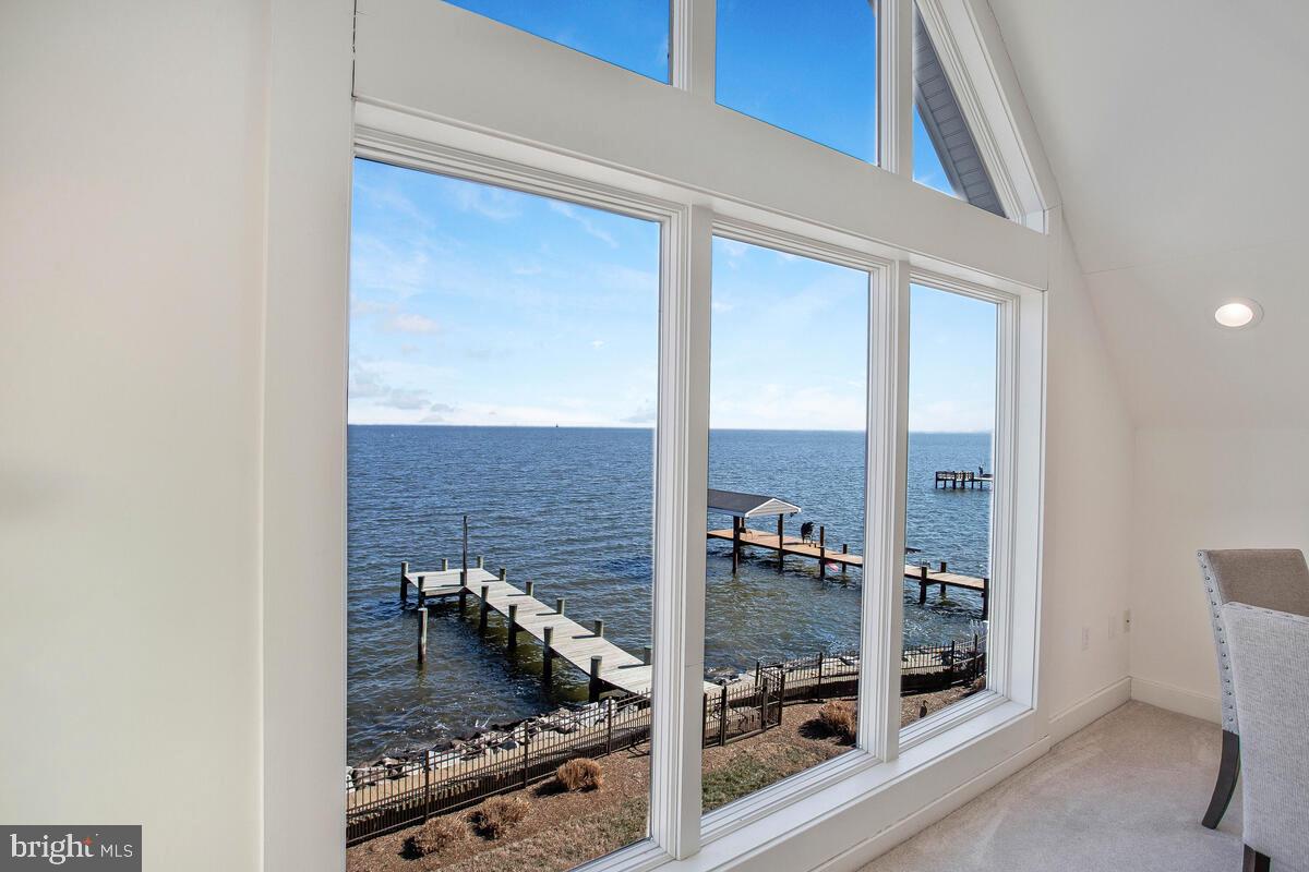 BAY HEAD - Residential