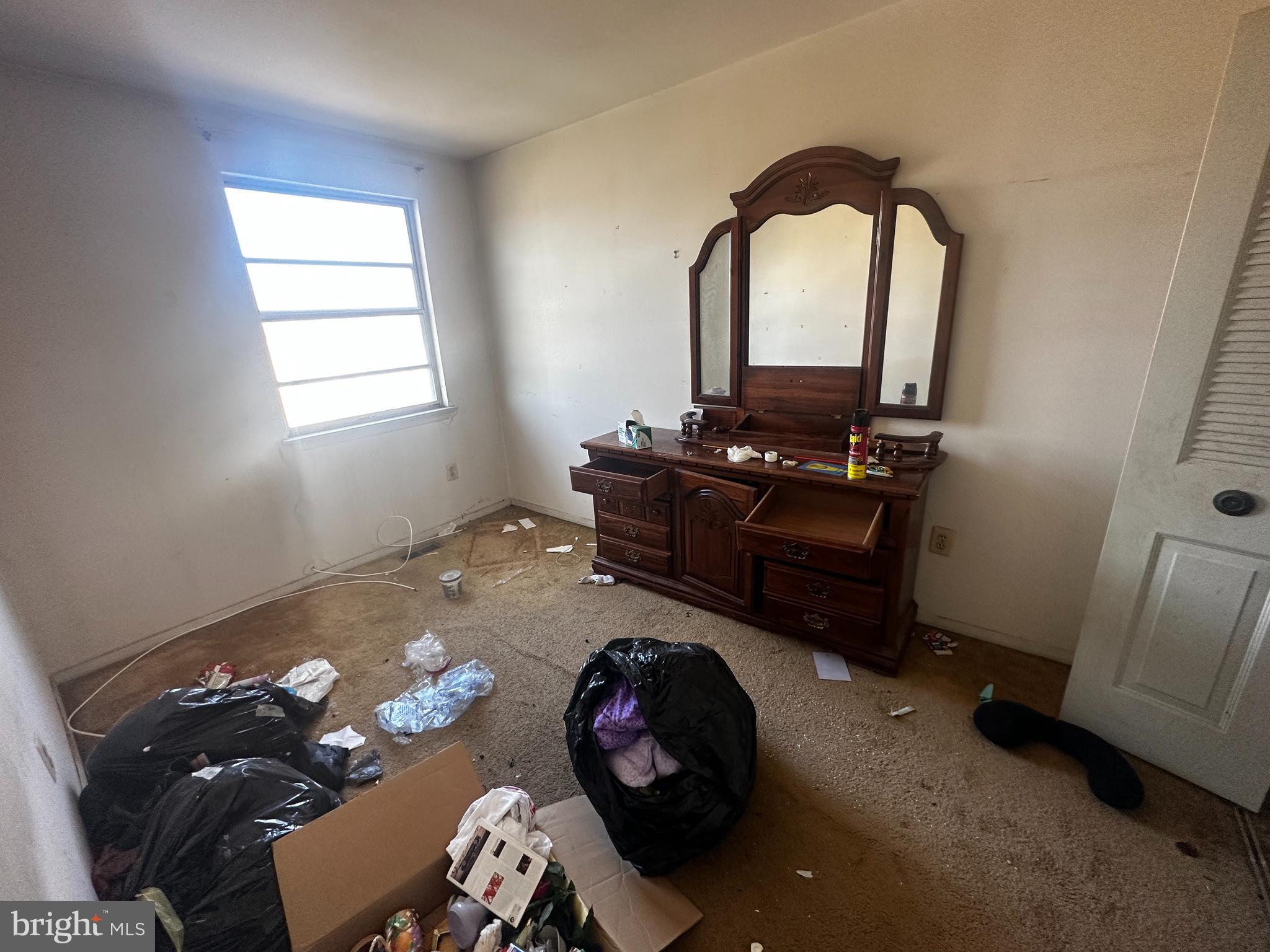 OLIVER - Residential