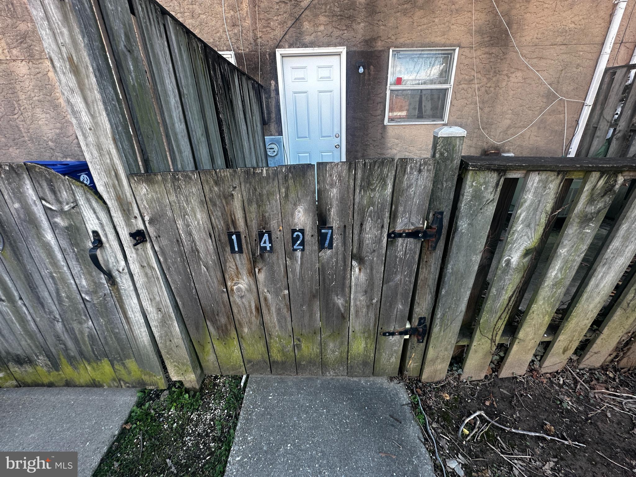 OLIVER - Residential